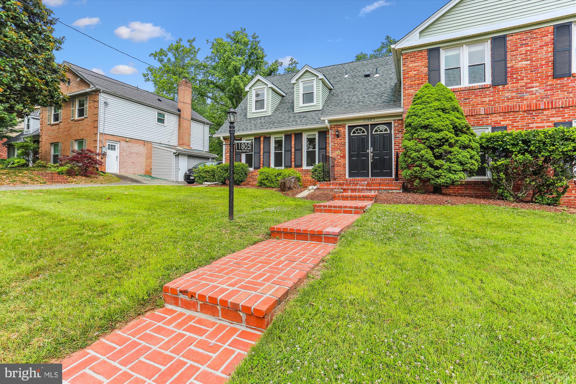 GRAYS ESTATES - Residential