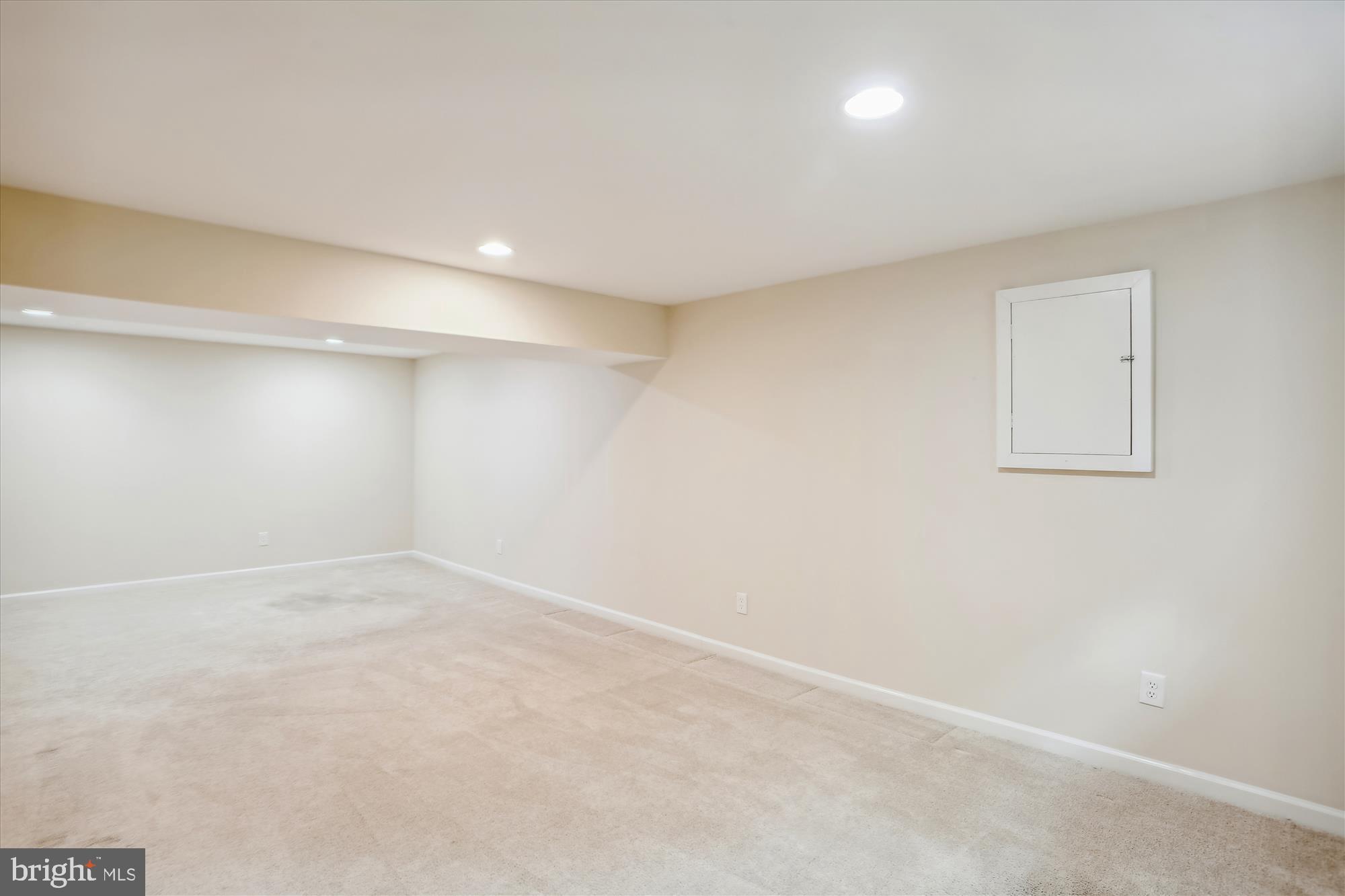 GRAYS ESTATES - Residential