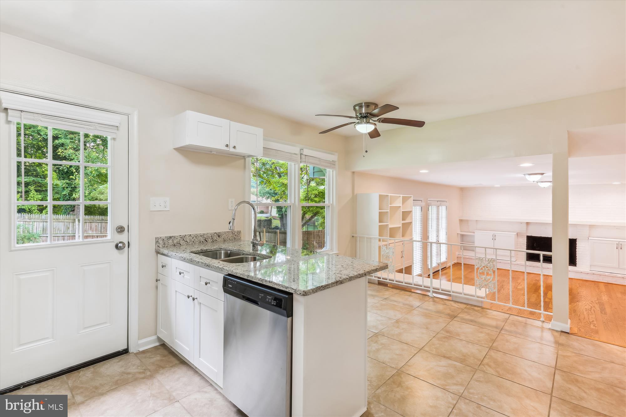 GRAYS ESTATES - Residential