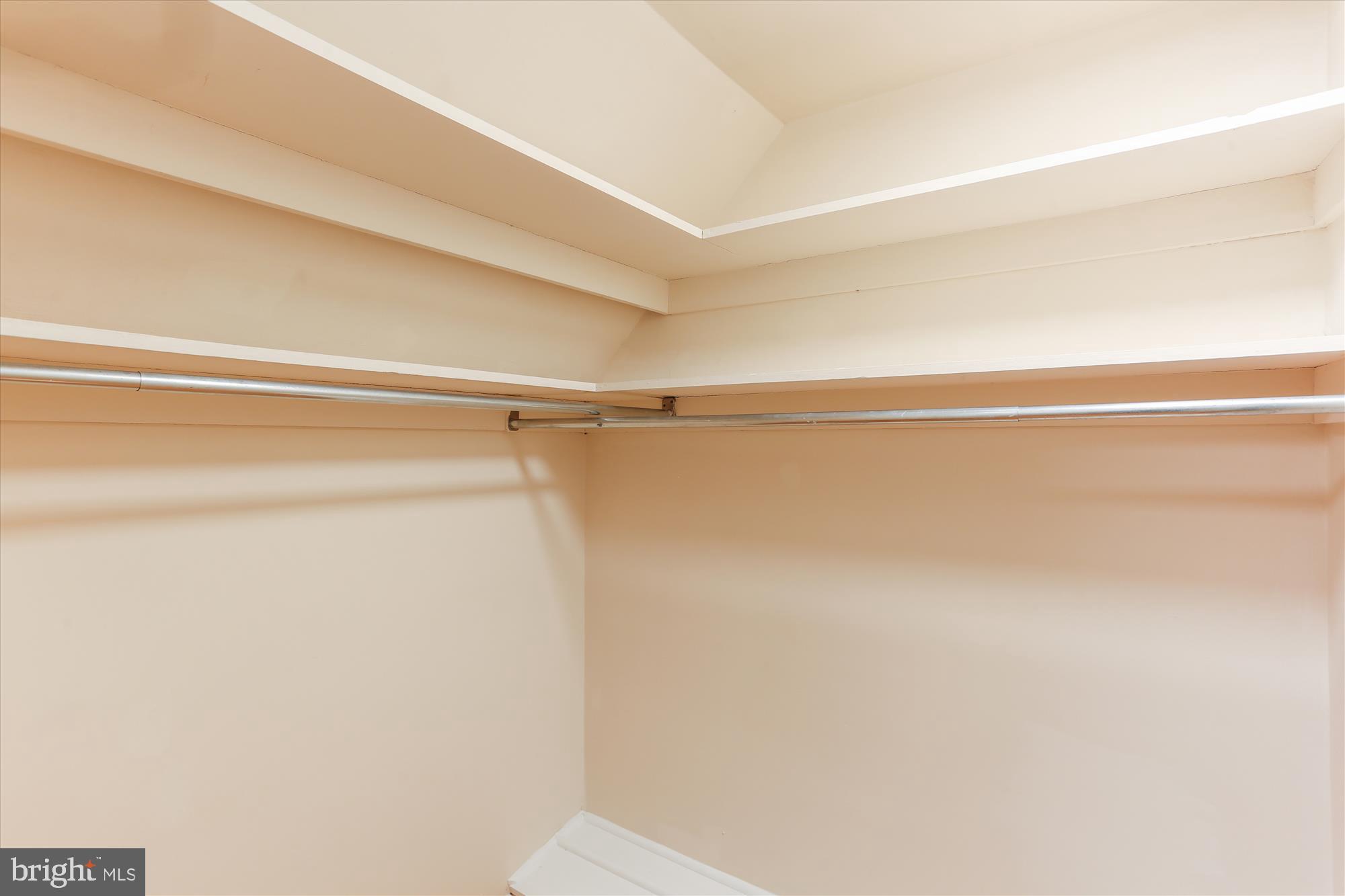 GRAYS ESTATES - Residential