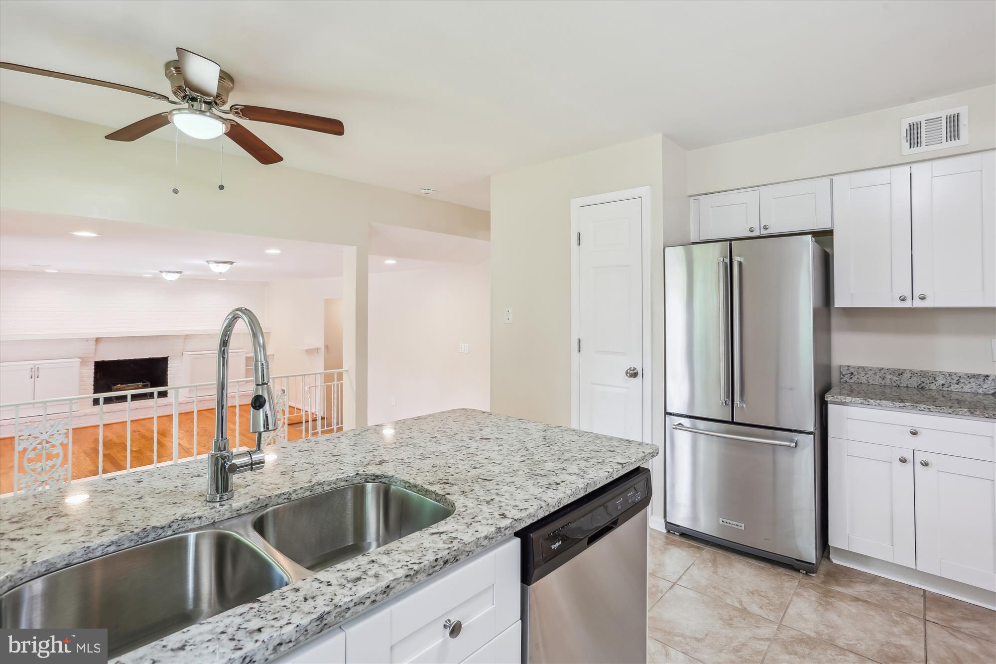 GRAYS ESTATES - Residential