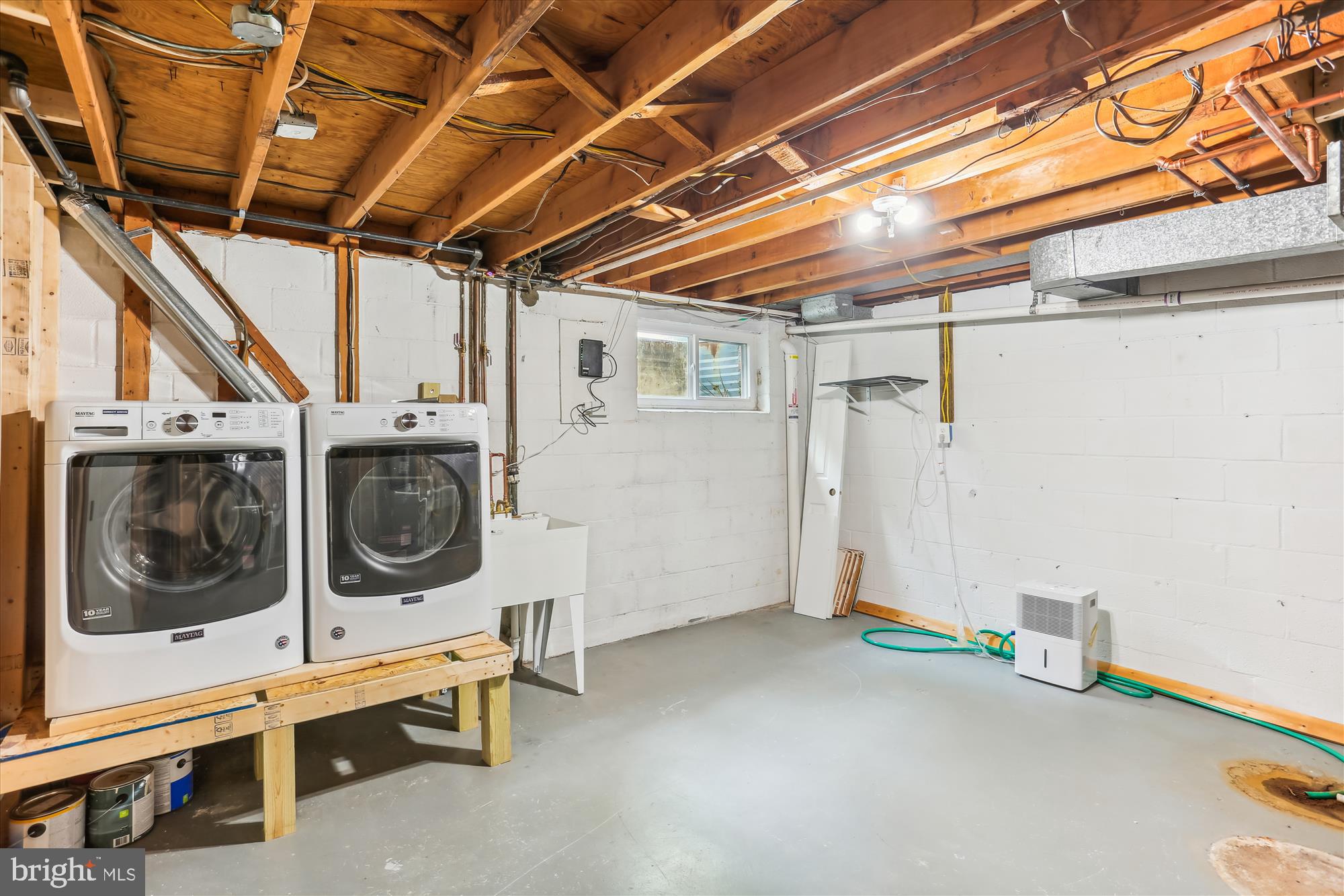 GRAYS ESTATES - Residential