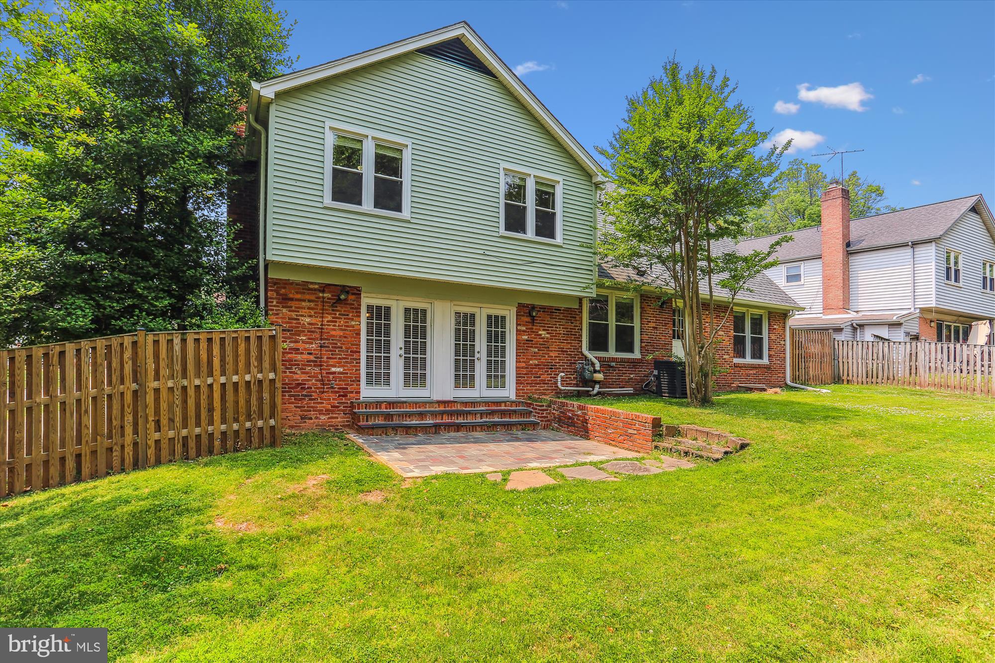 GRAYS ESTATES - Residential