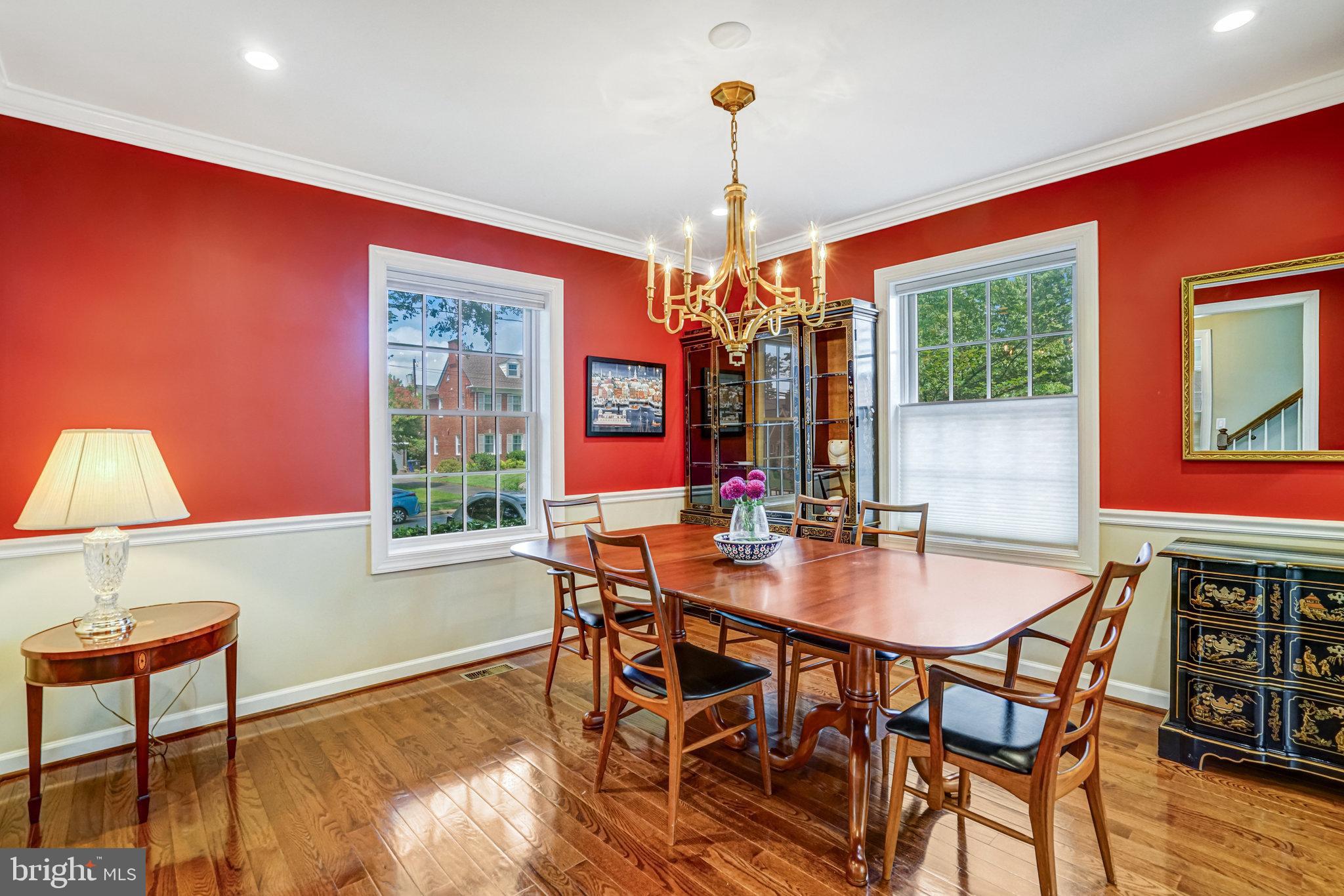 LYON VILLAGE - Residential Lease