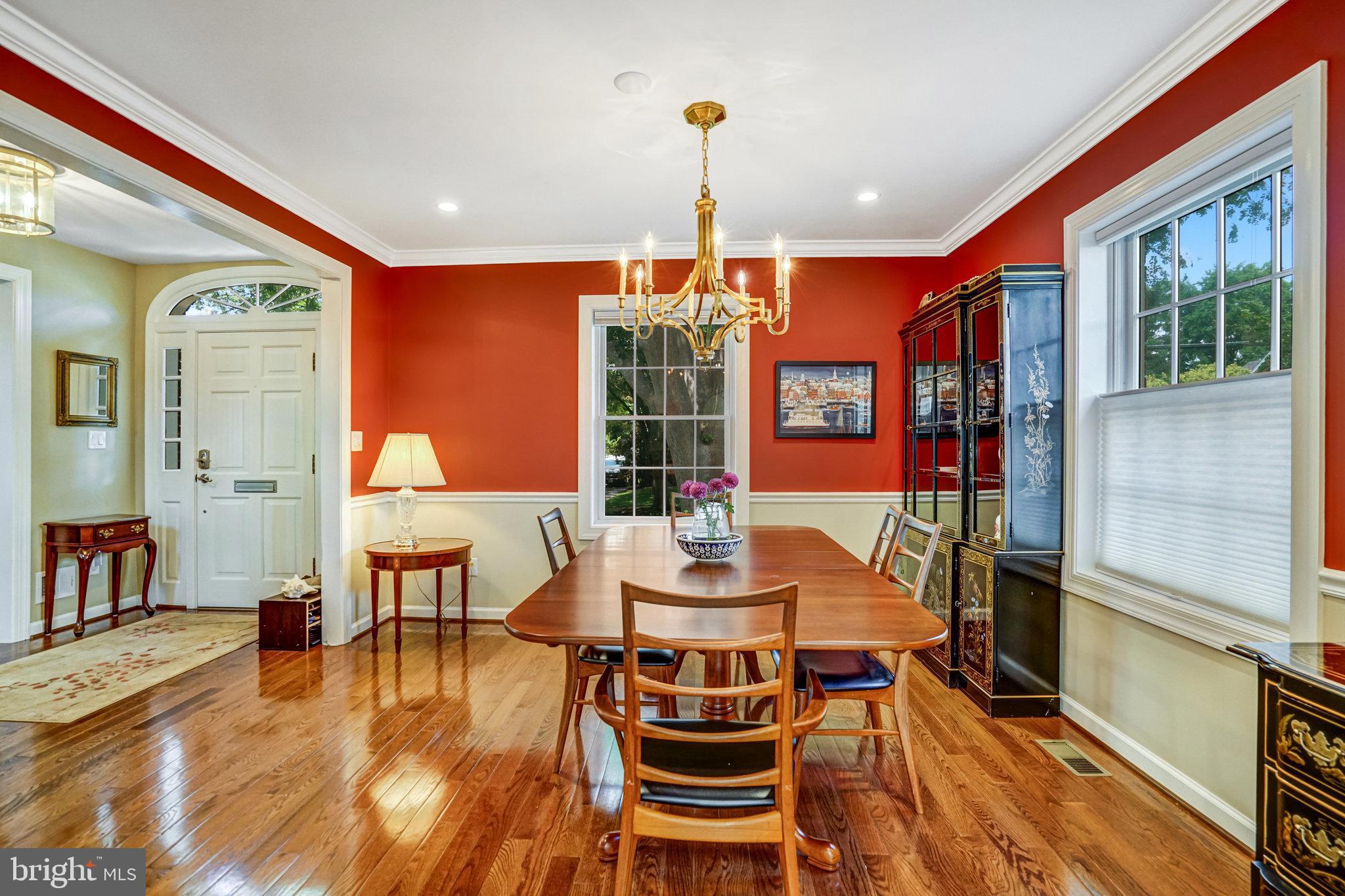 LYON VILLAGE - Residential Lease