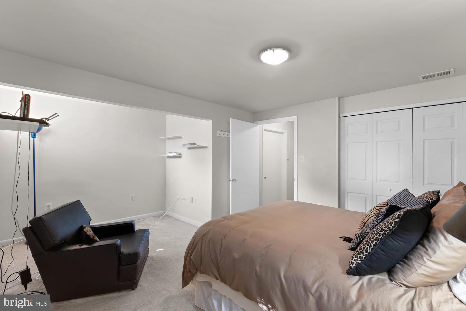 ELLENWOOD - Residential