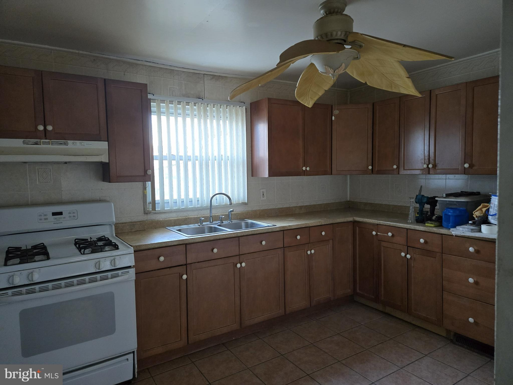 BLOOMSDALE GDNS - Residential