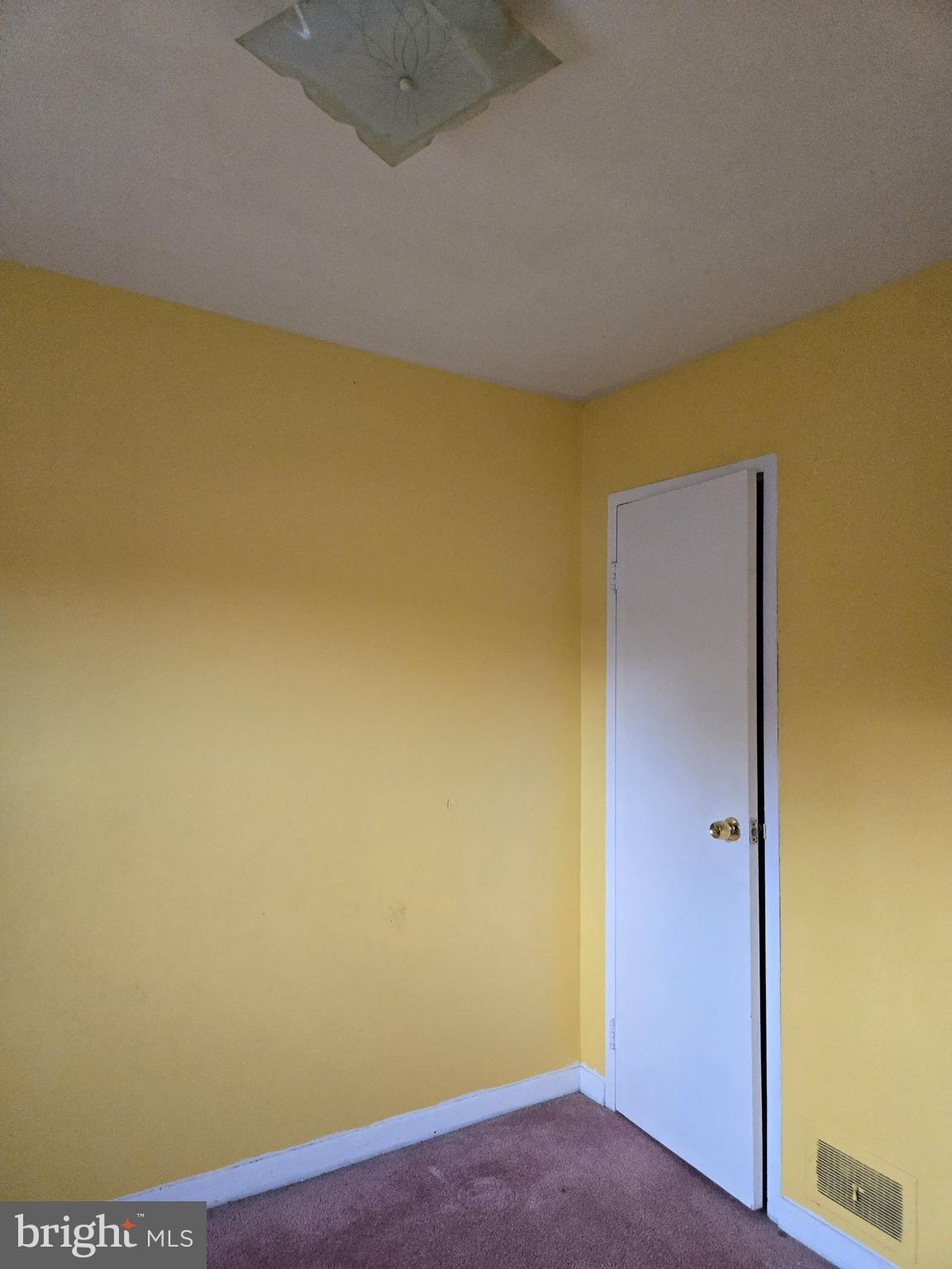 BLOOMSDALE GDNS - Residential