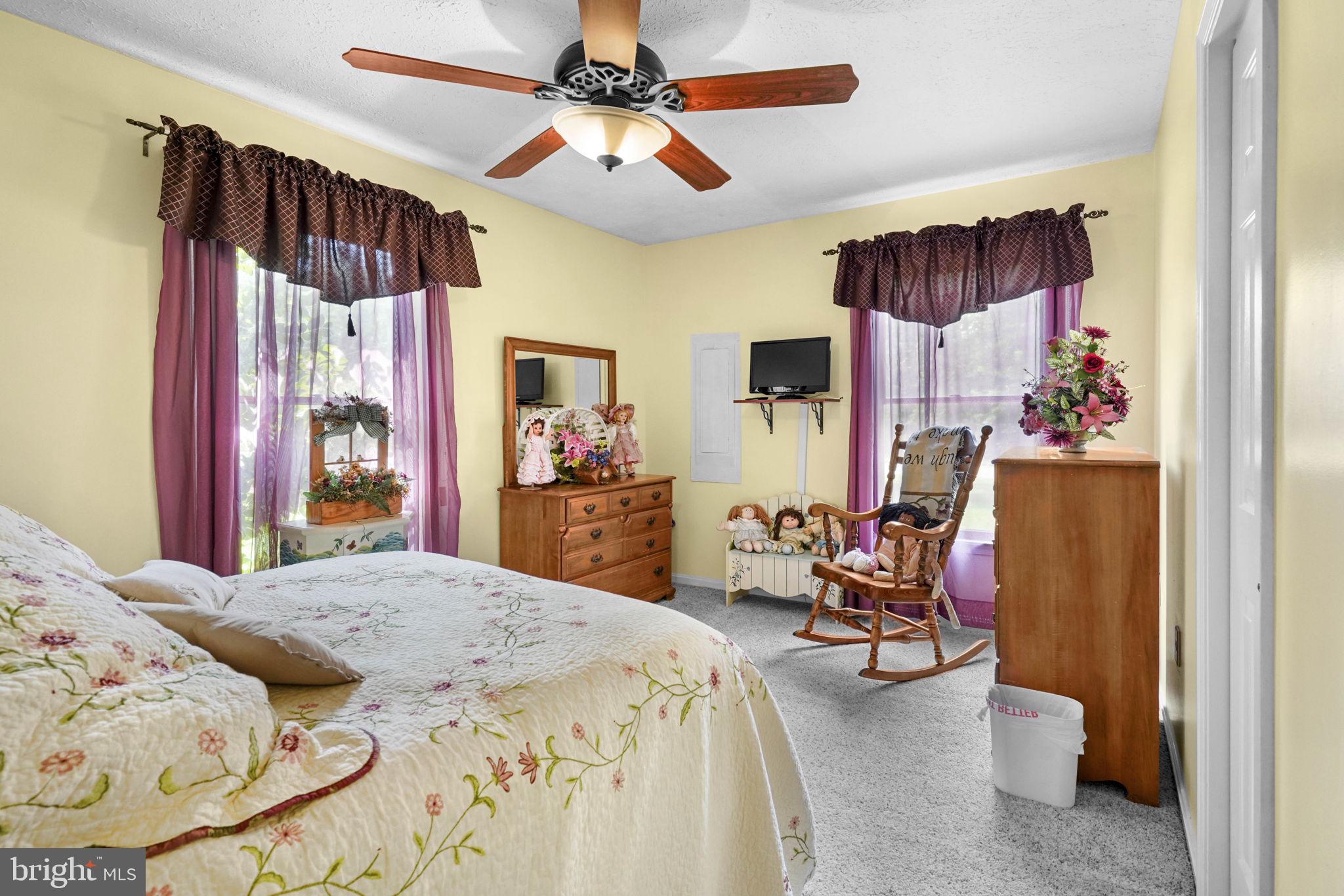 IDLEWILDE ACRES - Residential