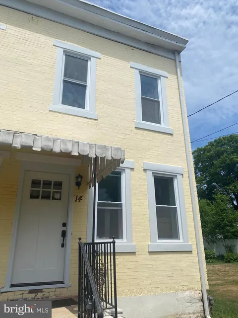 114 Robertson Avenue, Morrisville, PA MLS: PABU2088860