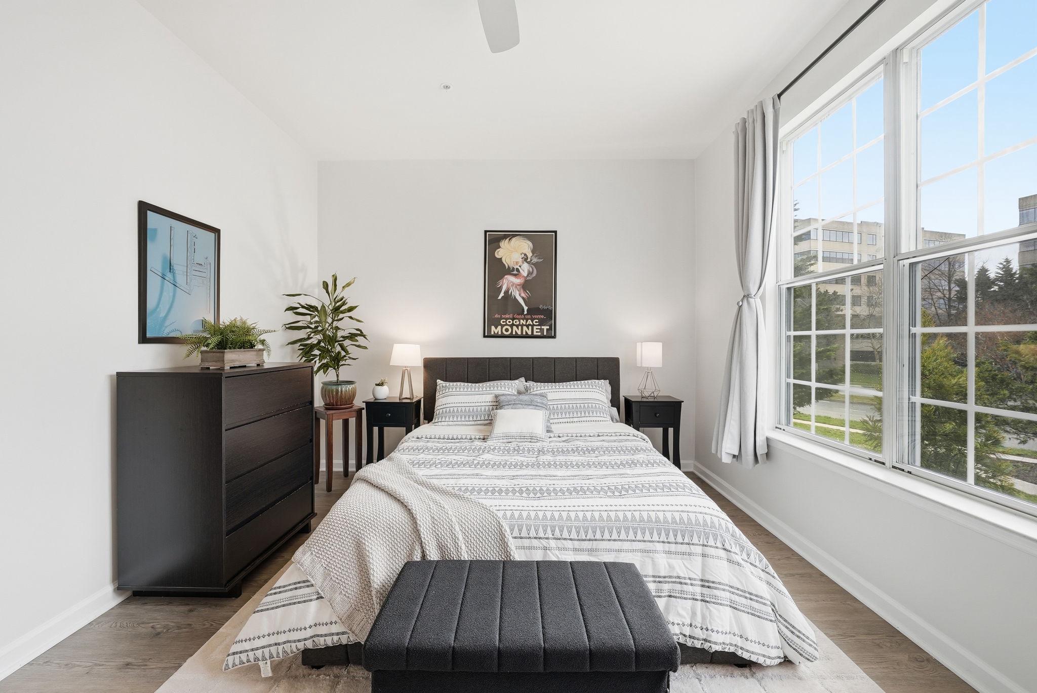 WORLDGATE CONDO - Residential