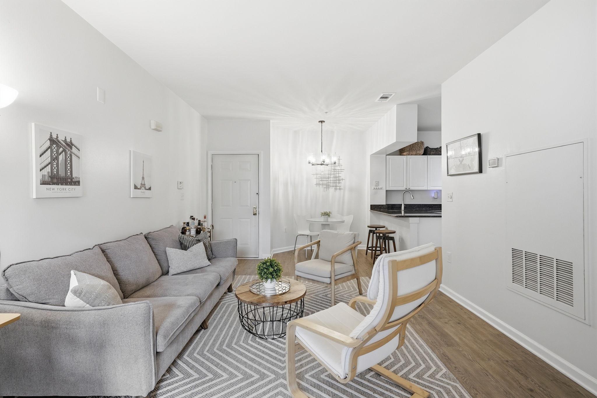 WORLDGATE CONDO - Residential