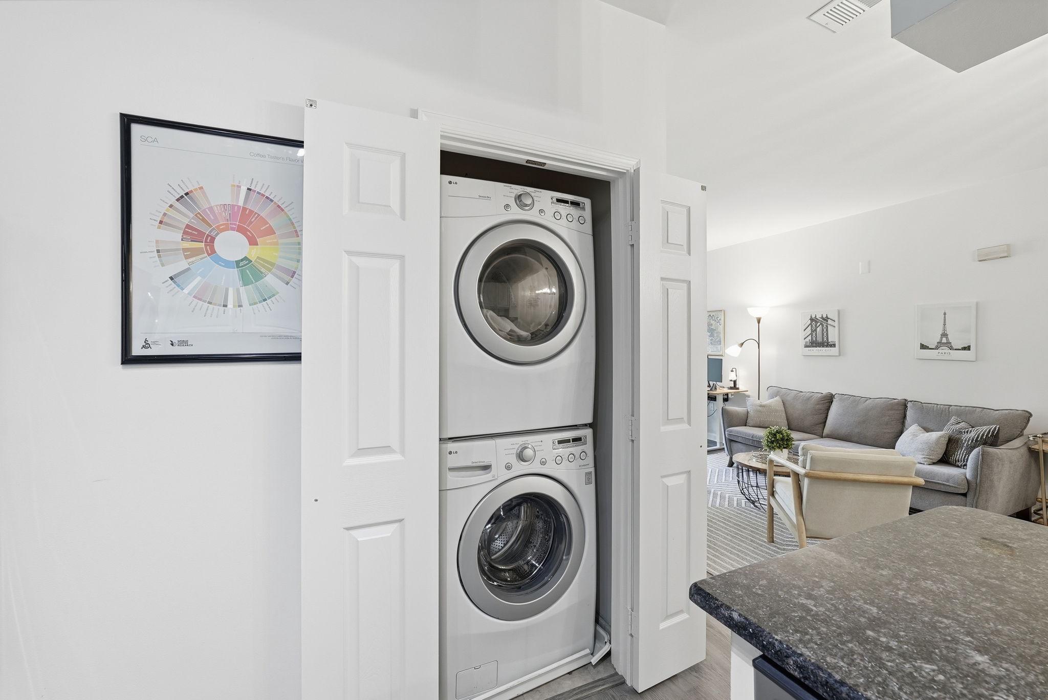 WORLDGATE CONDO - Residential