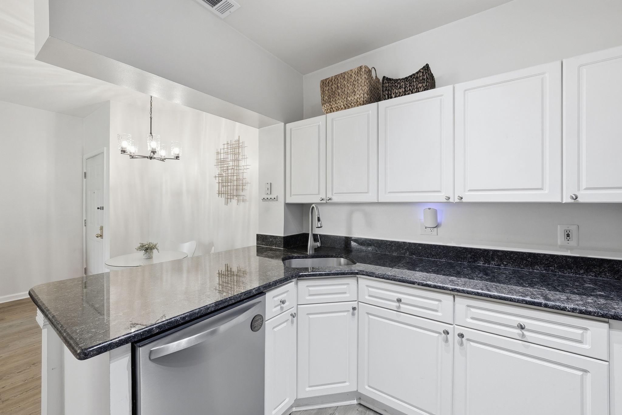 WORLDGATE CONDO - Residential