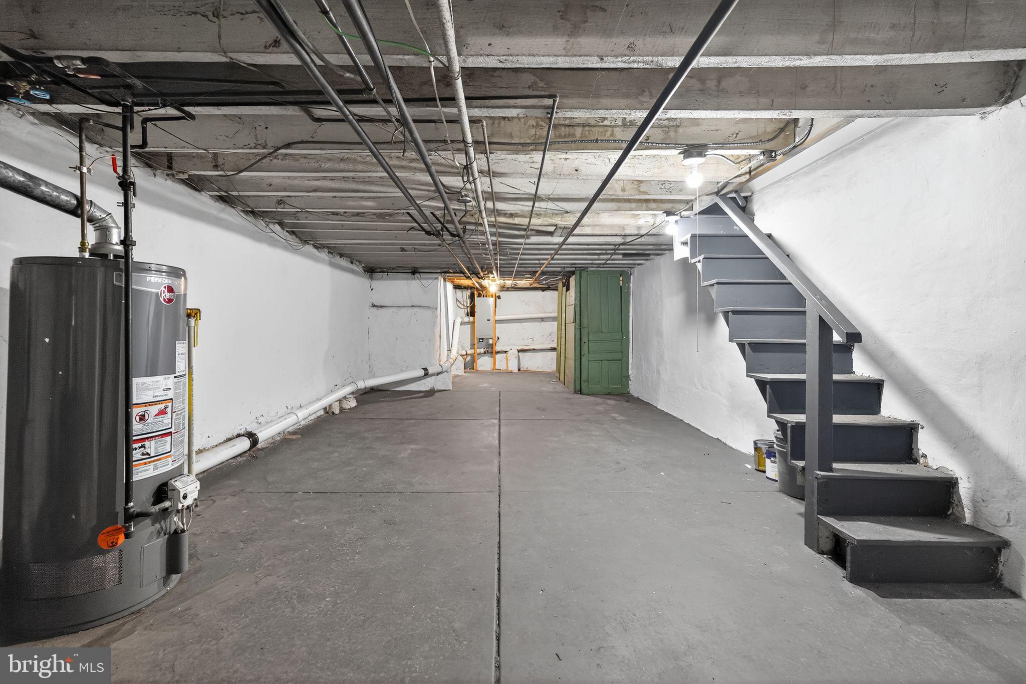 GERMANTOWN (EAST) - Residential