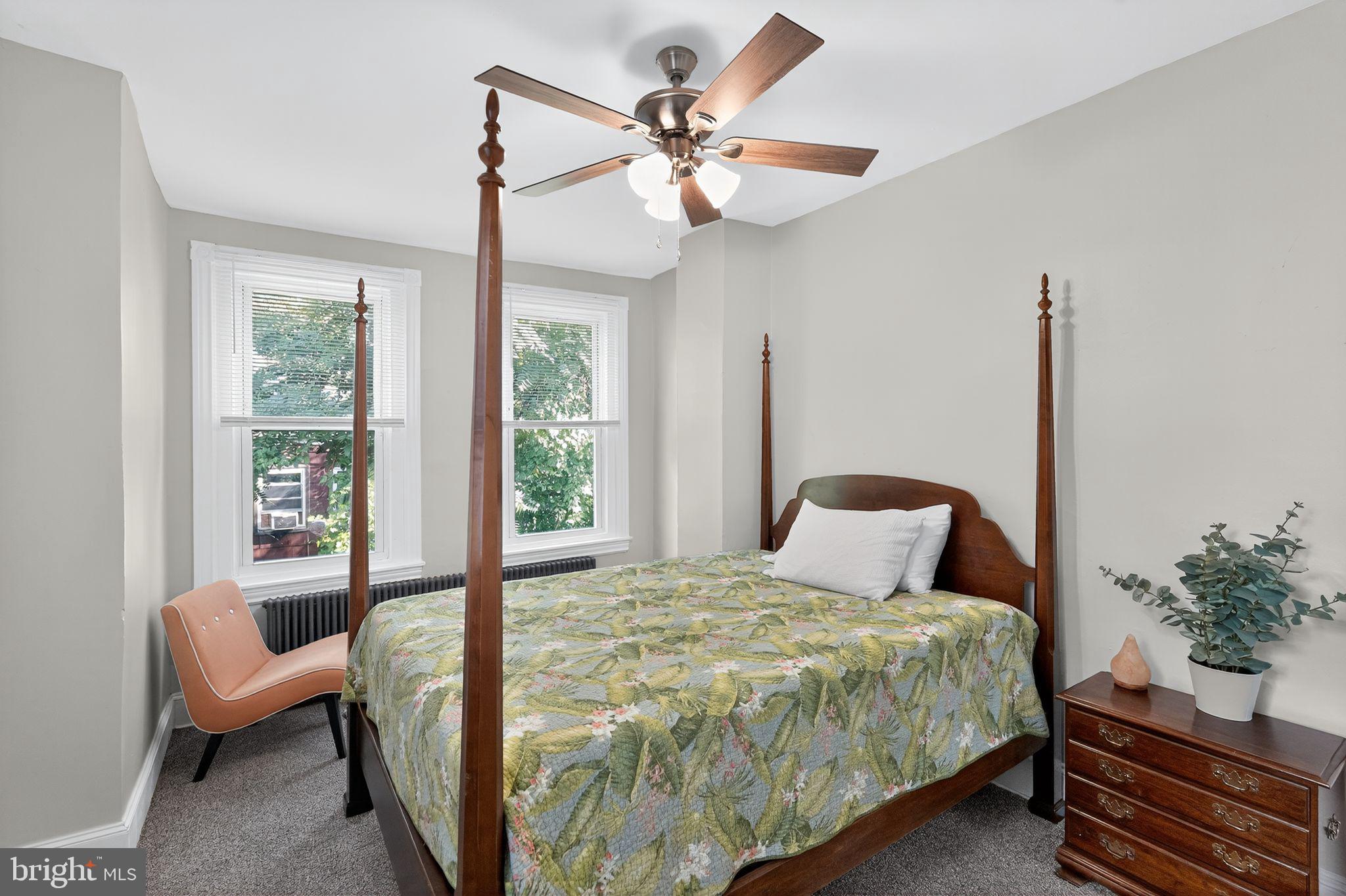 GERMANTOWN (EAST) - Residential