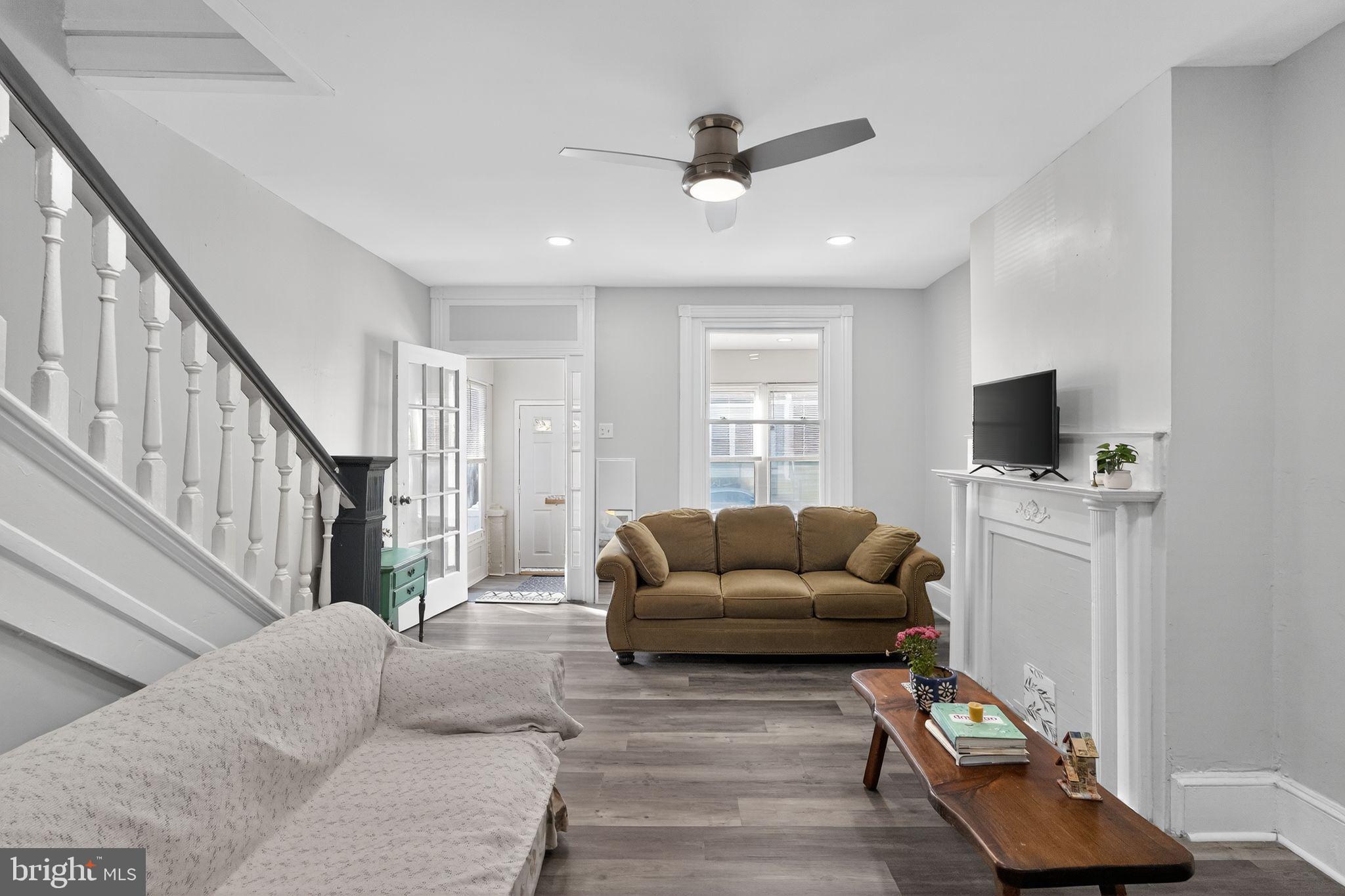 GERMANTOWN (EAST) - Residential