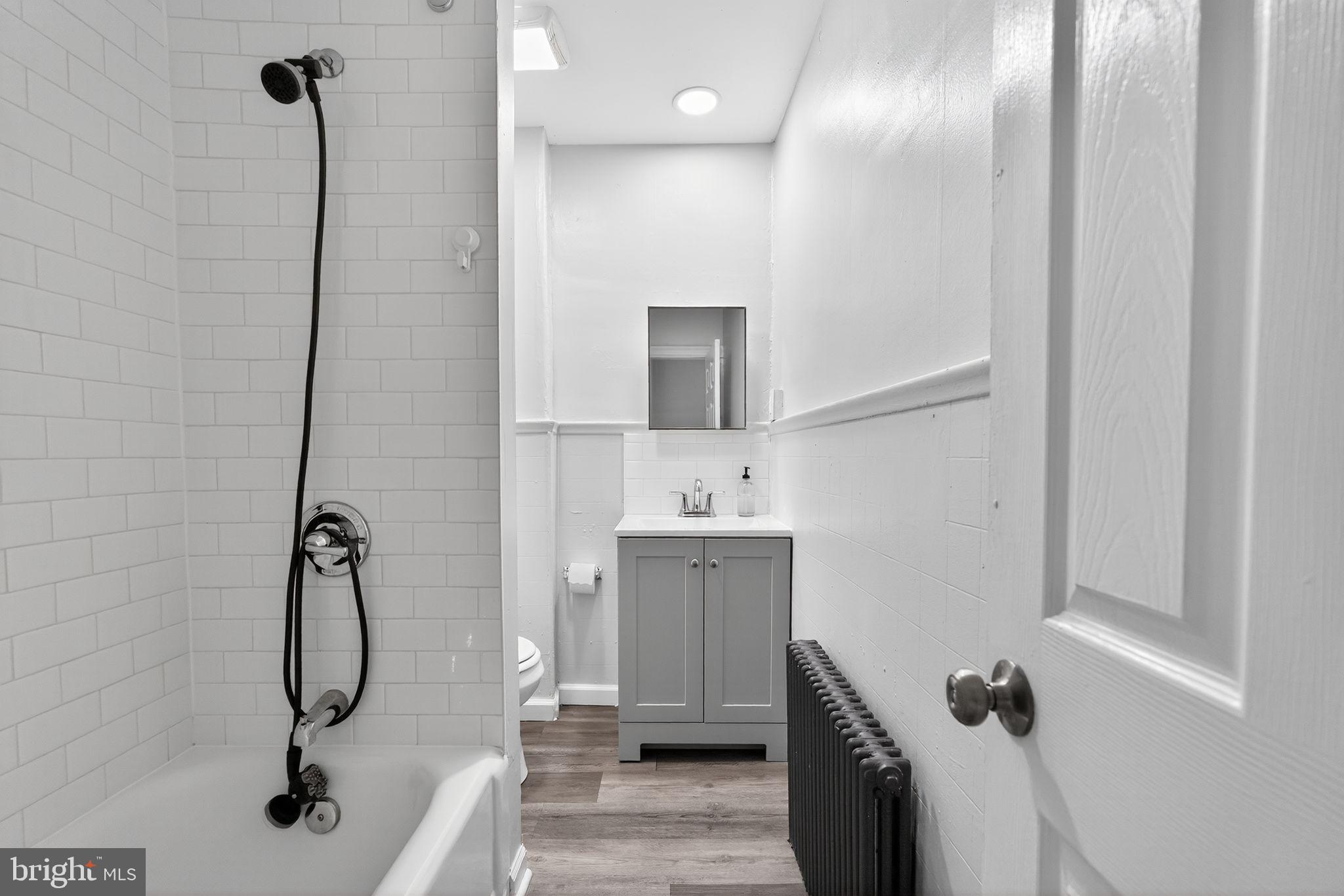 GERMANTOWN (EAST) - Residential