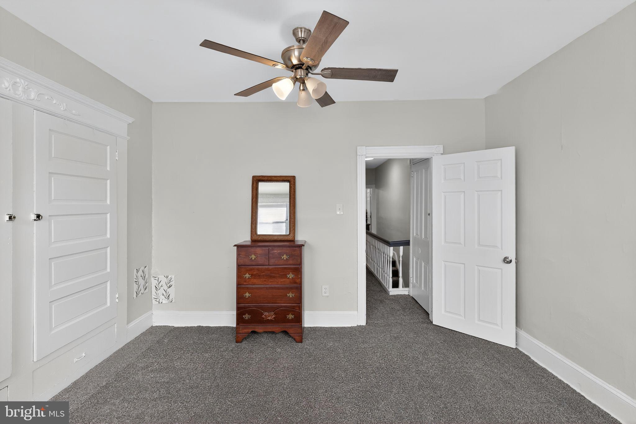 GERMANTOWN (EAST) - Residential