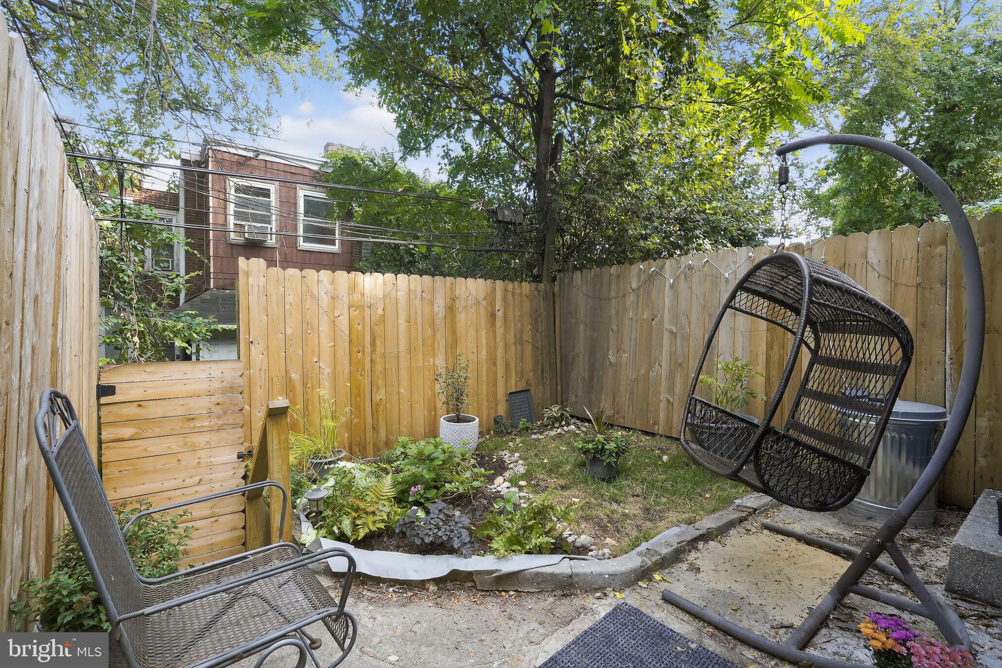 GERMANTOWN (EAST) - Residential