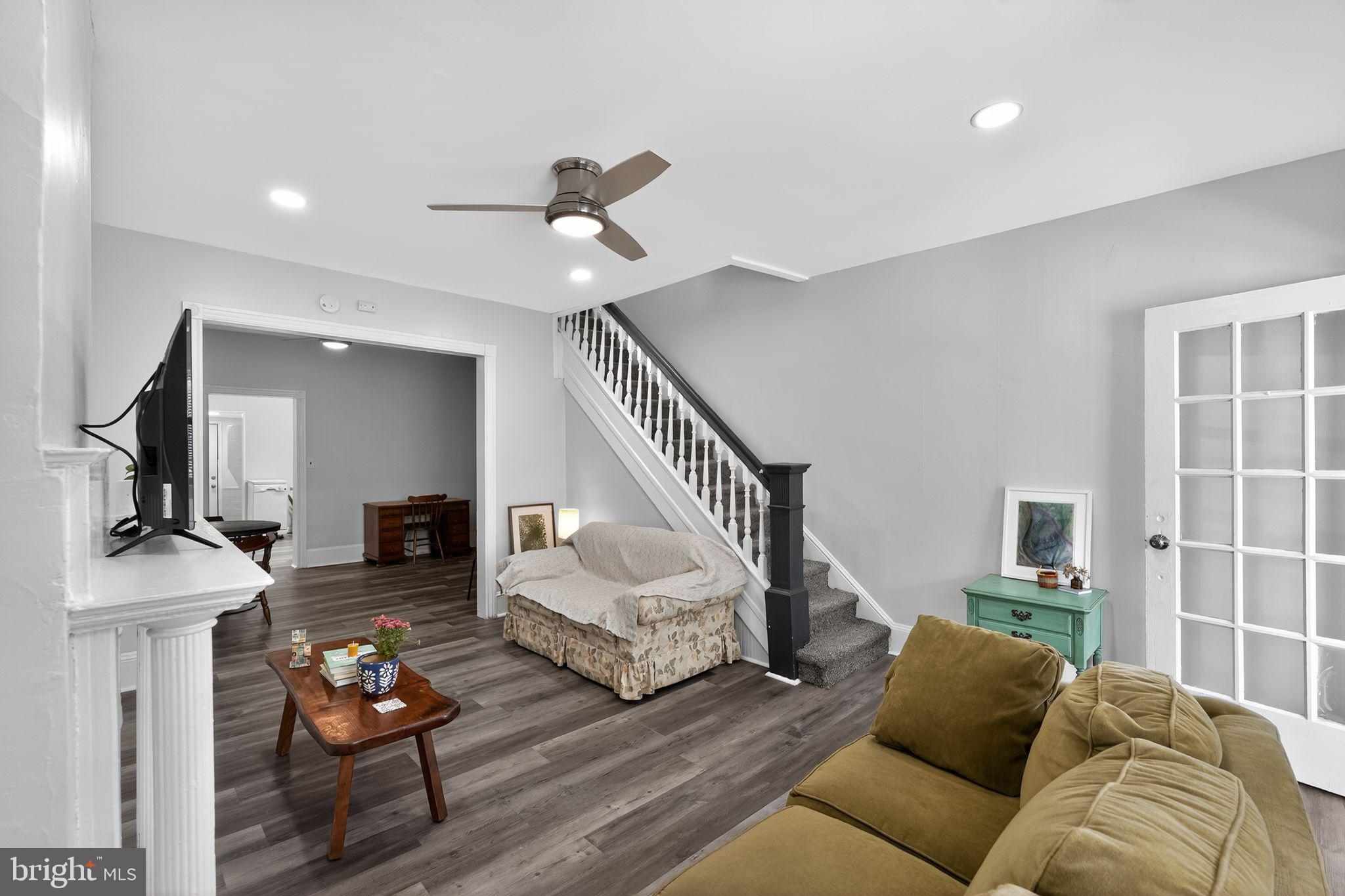 GERMANTOWN (EAST) - Residential