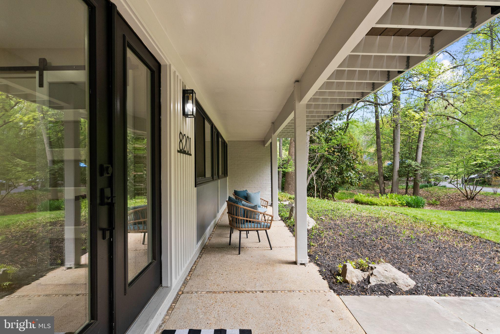 CARDEROCK SPRINGS - Residential