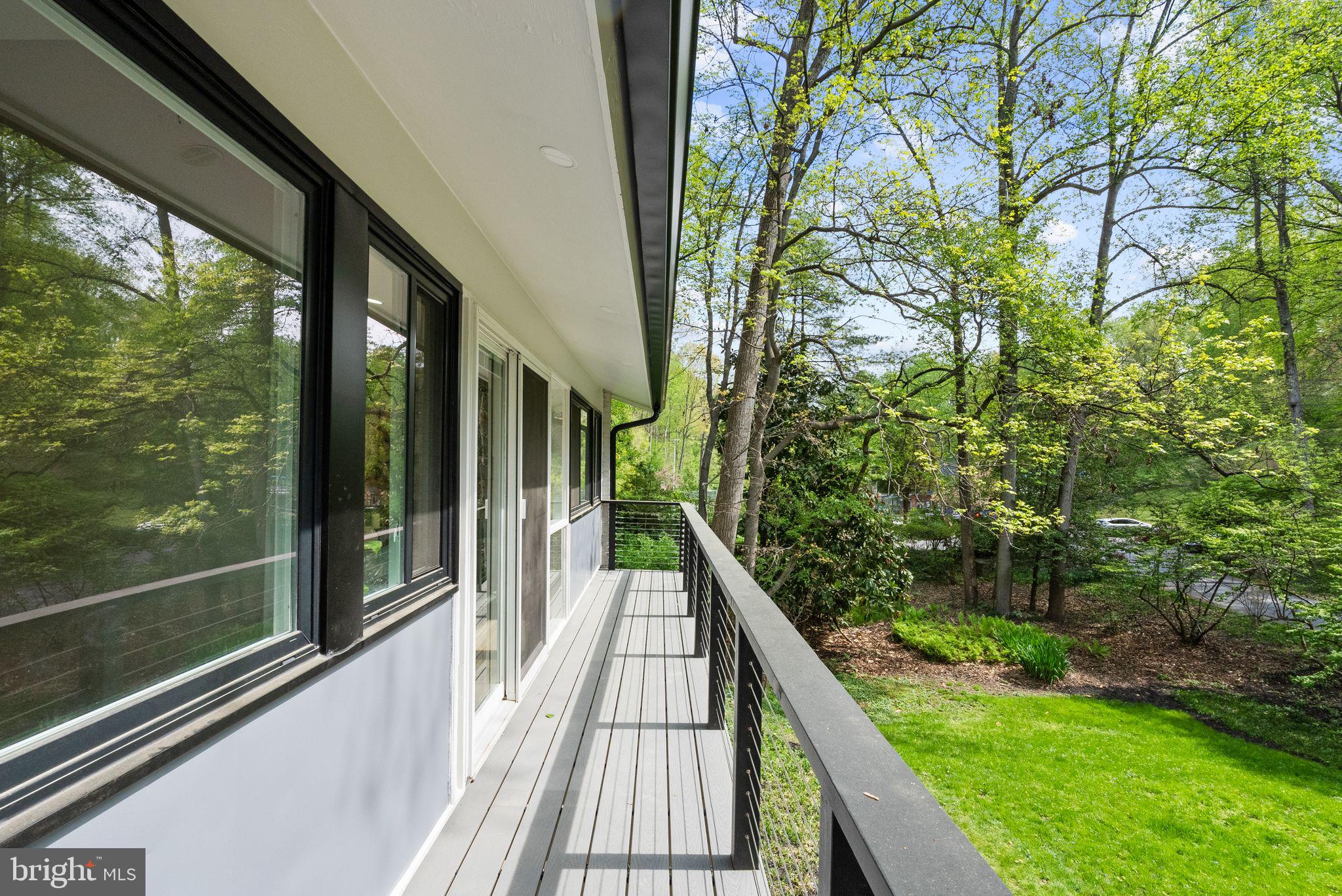 CARDEROCK SPRINGS - Residential