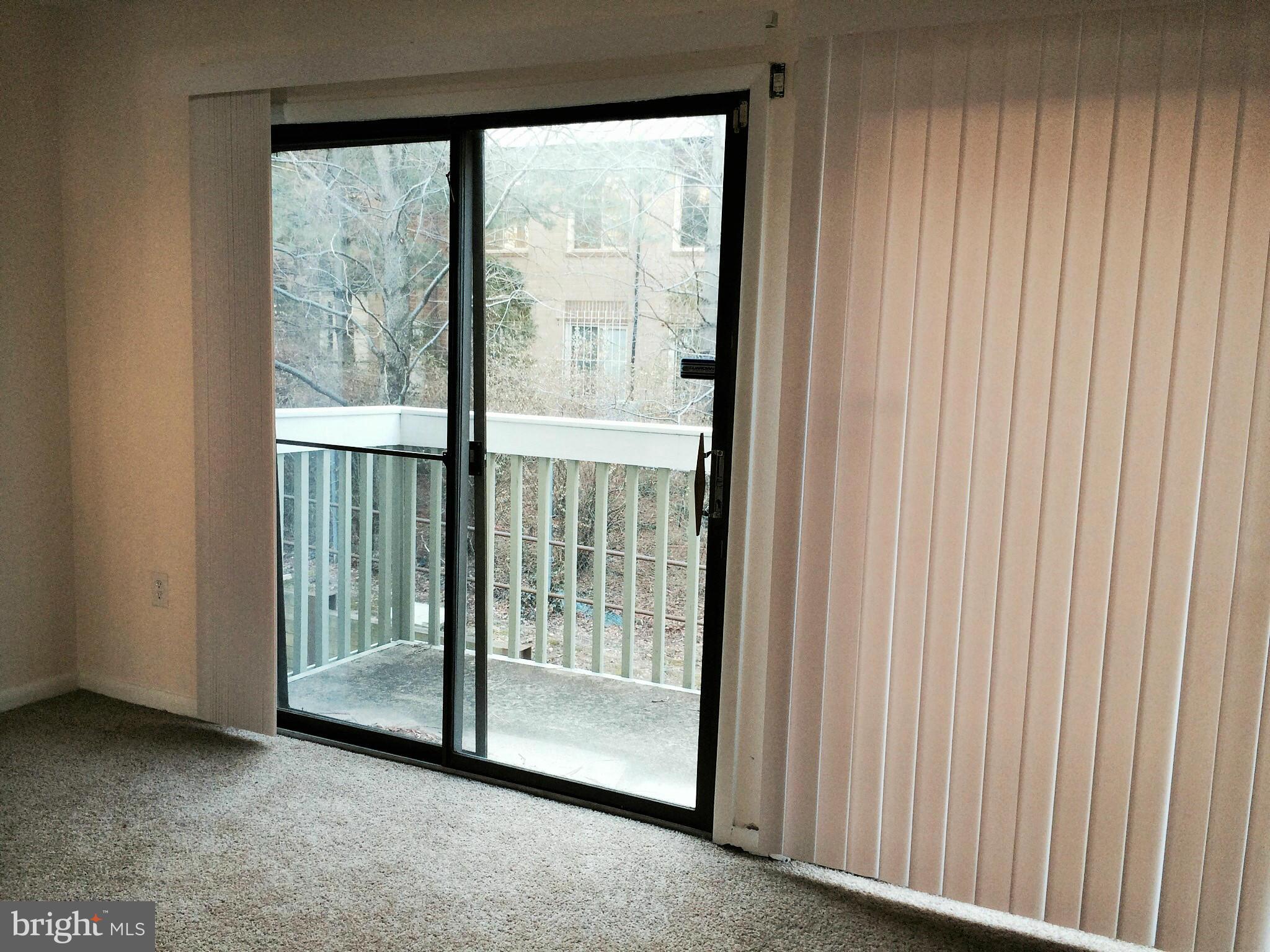 ELYSIAN WOODS - Residential Lease