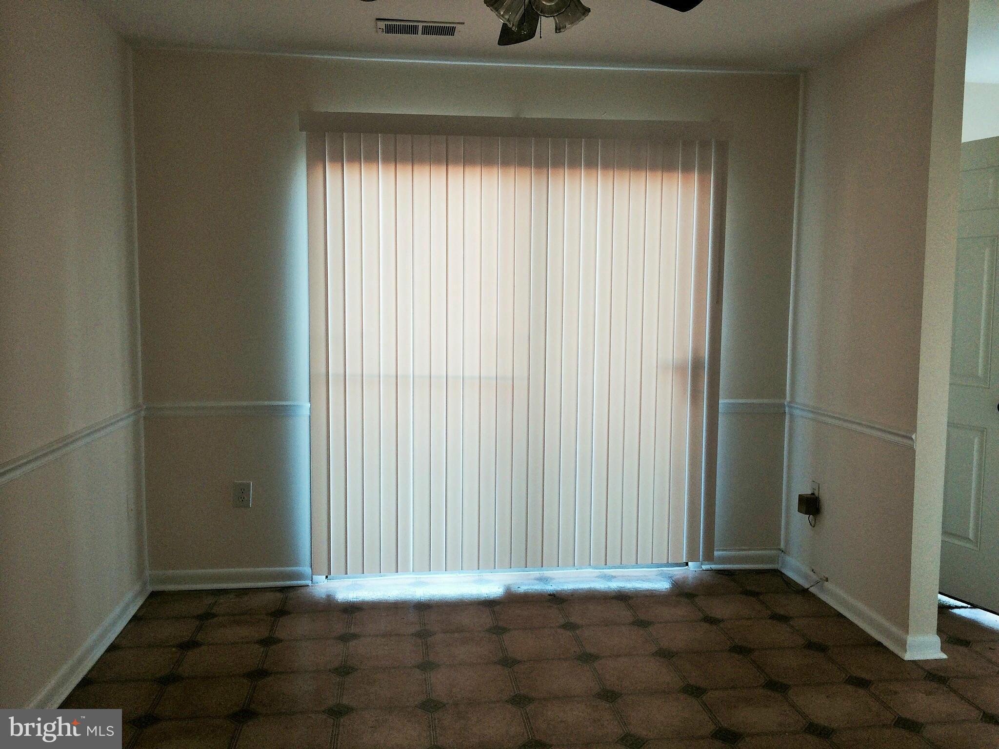 ELYSIAN WOODS - Residential Lease