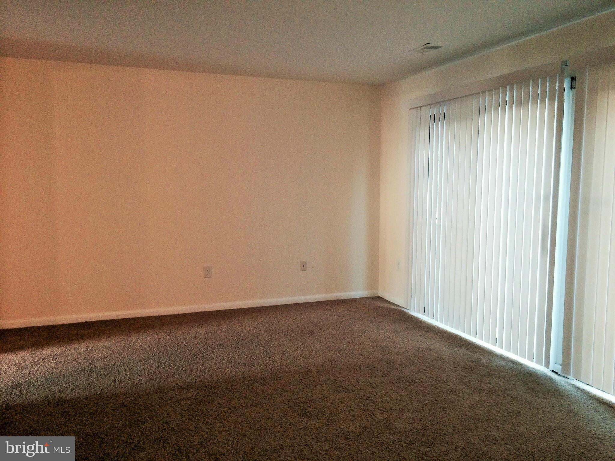 ELYSIAN WOODS - Residential Lease