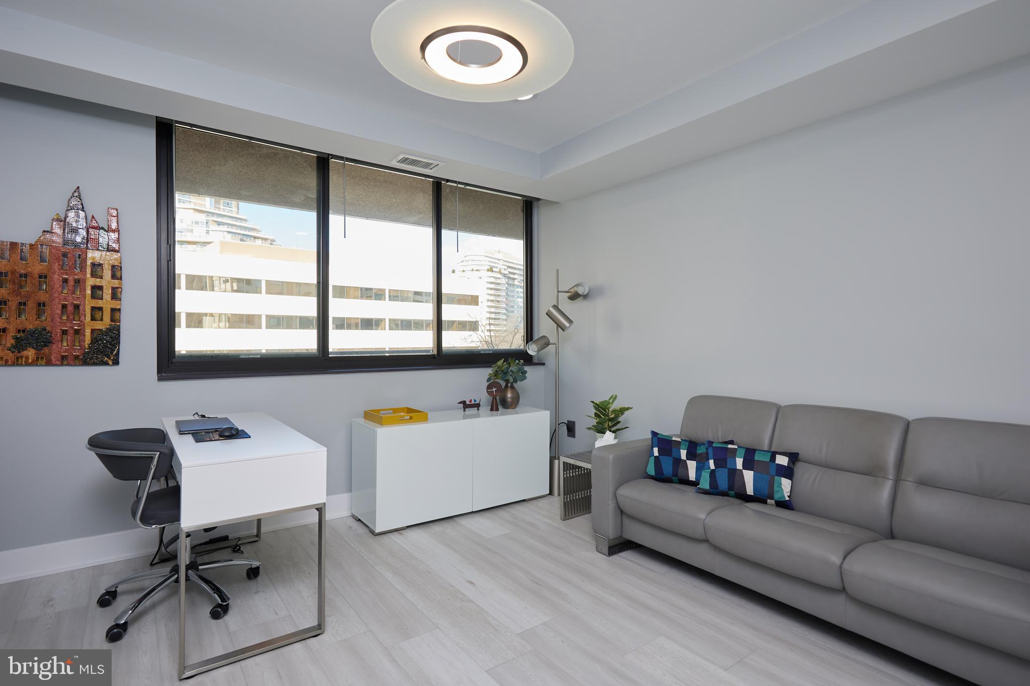 FRIENDSHIP HEIGHTS - Residential