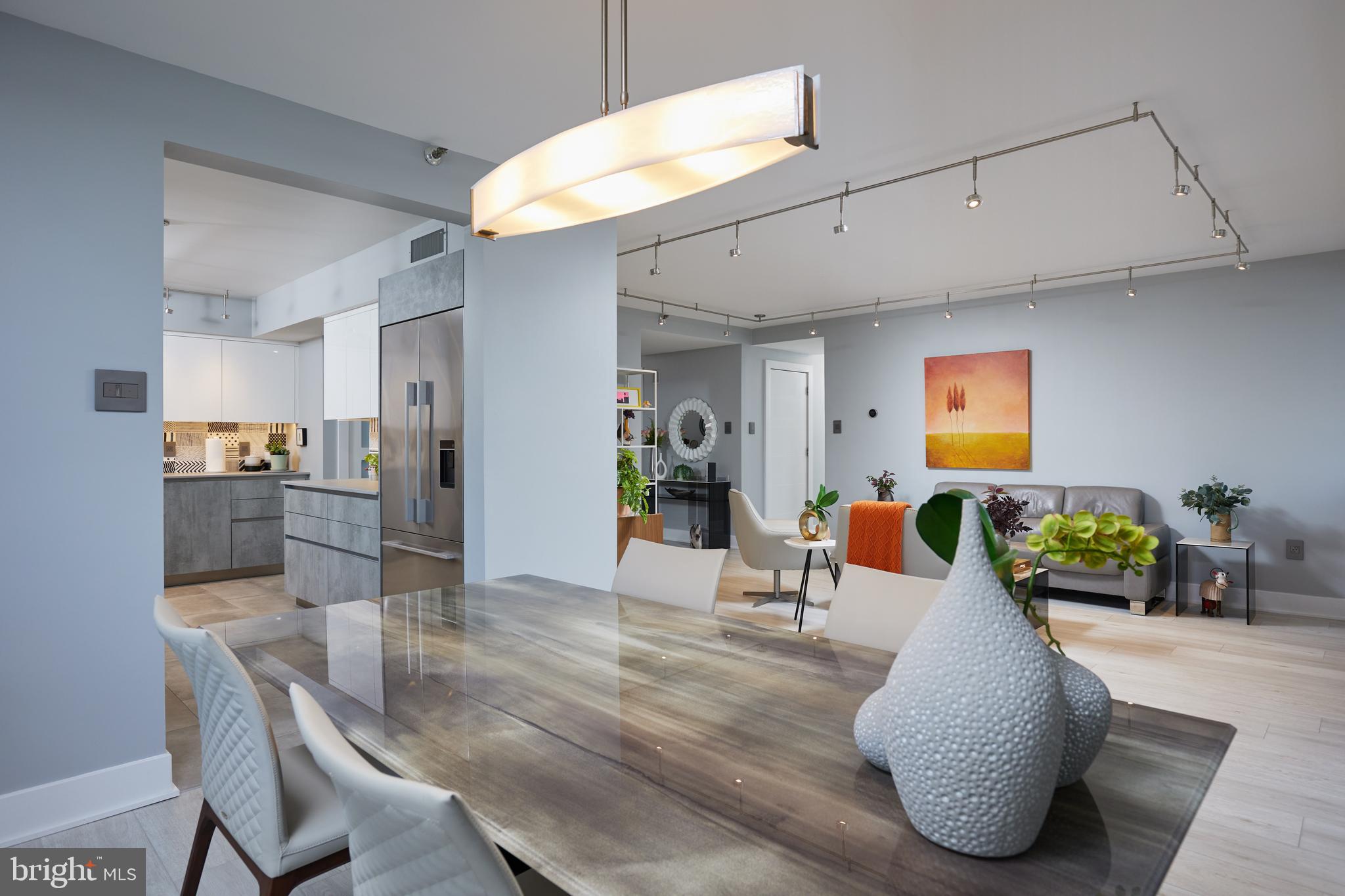 FRIENDSHIP HEIGHTS - Residential