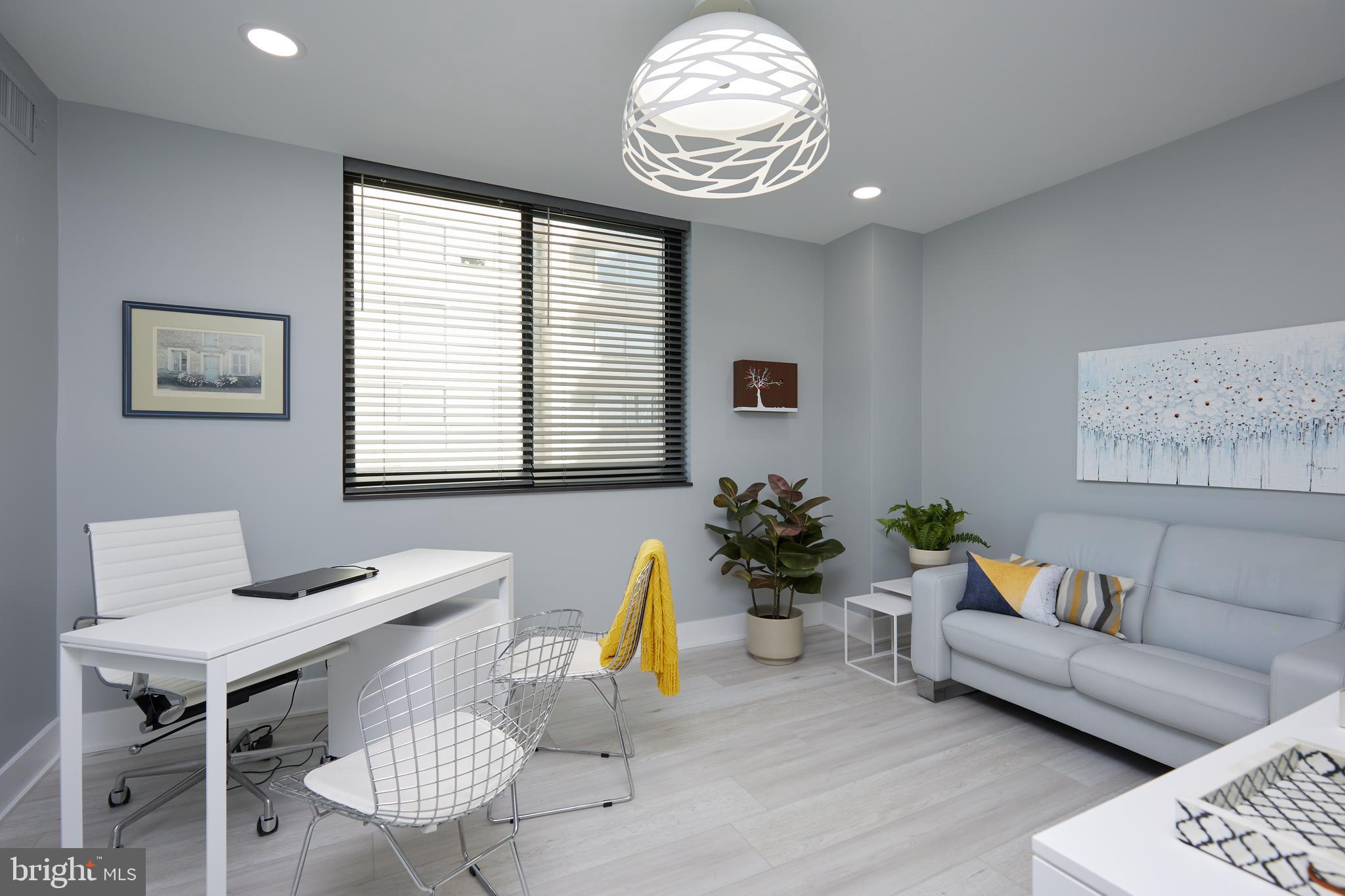 FRIENDSHIP HEIGHTS - Residential