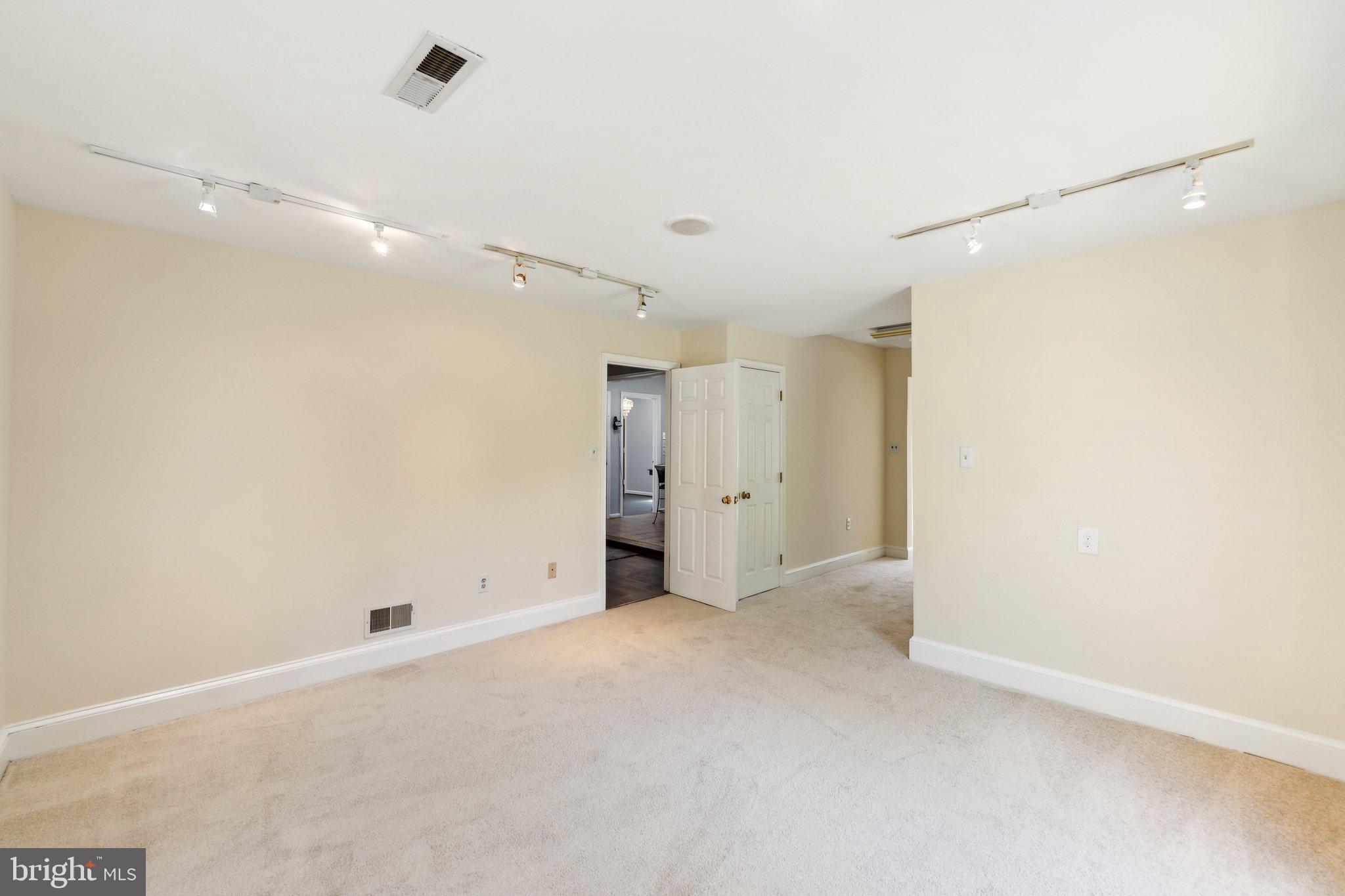 COLESVILLE FARM ESTATES - Residential