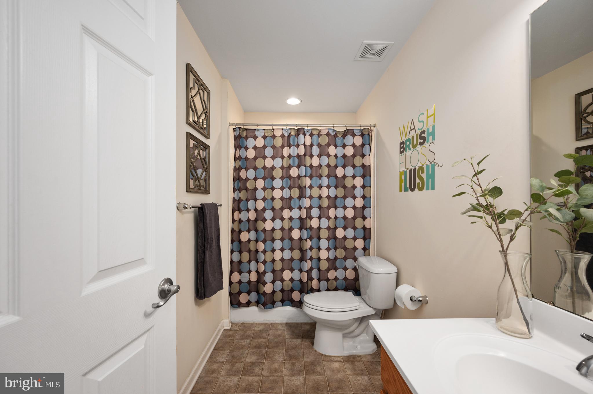 LEES PARKE - Residential