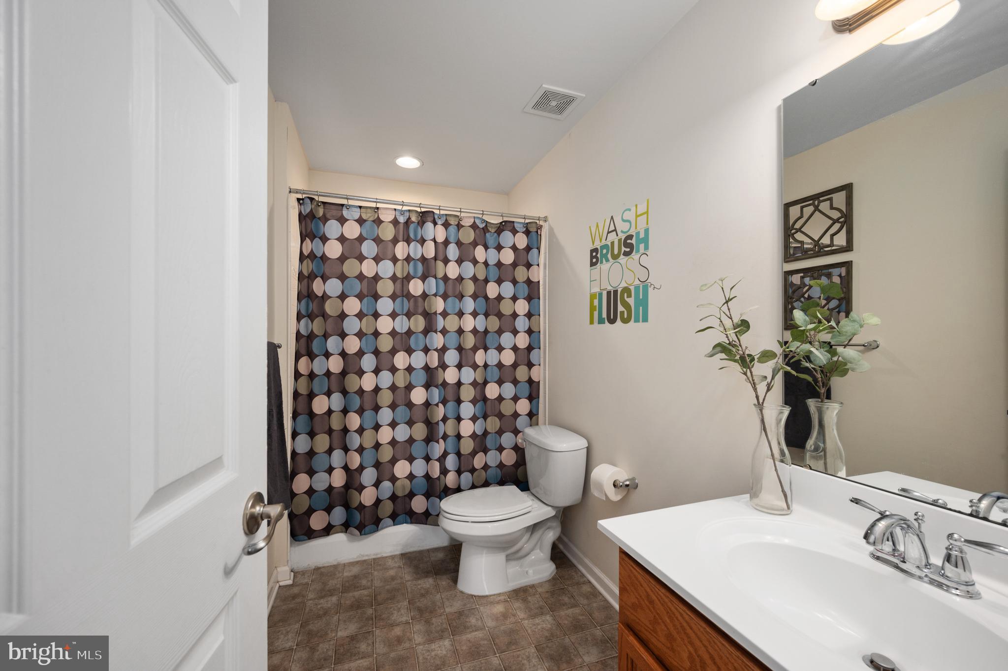 LEES PARKE - Residential