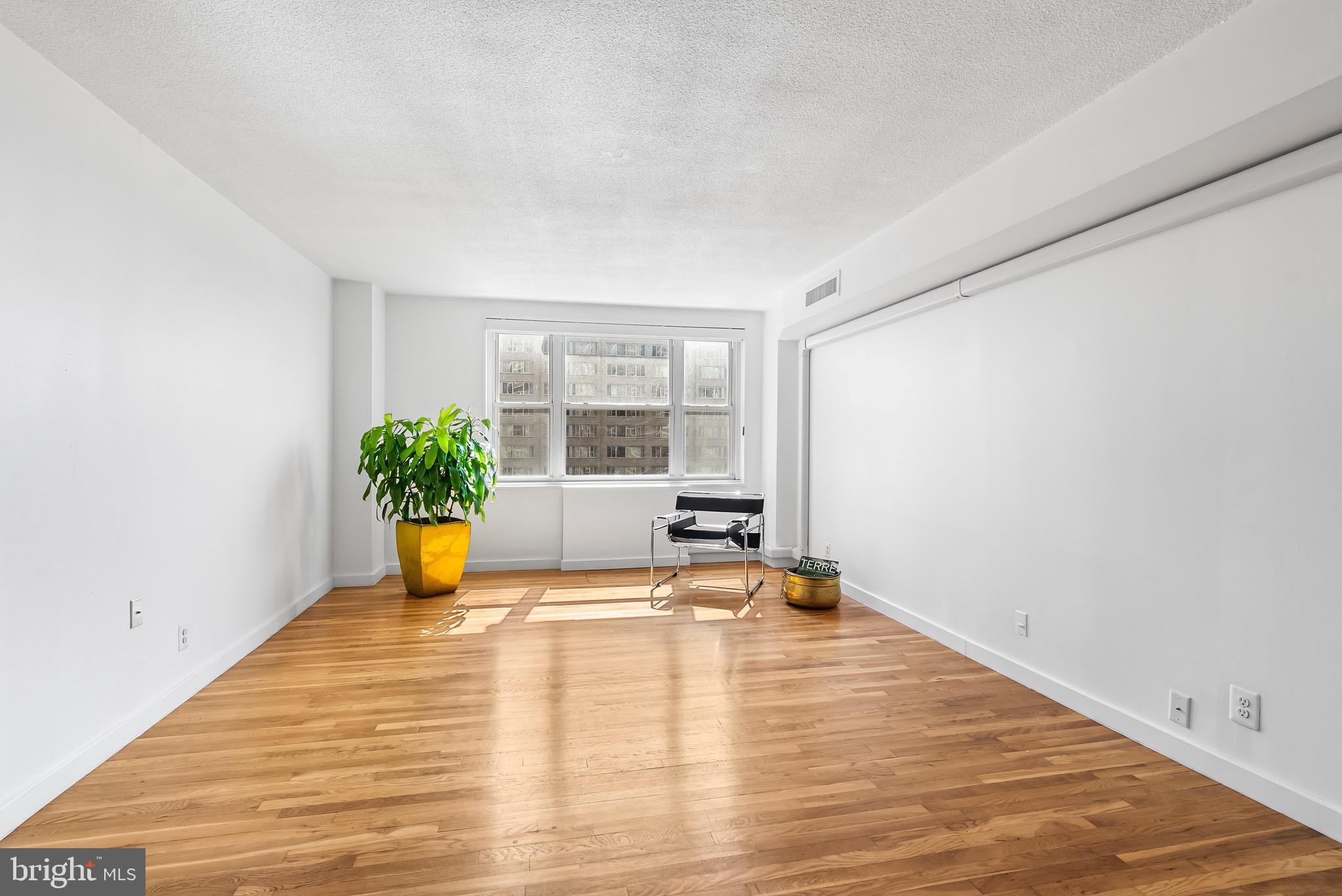 MOUNT VERNON PLACE HISTORIC DISTRICT - Residential