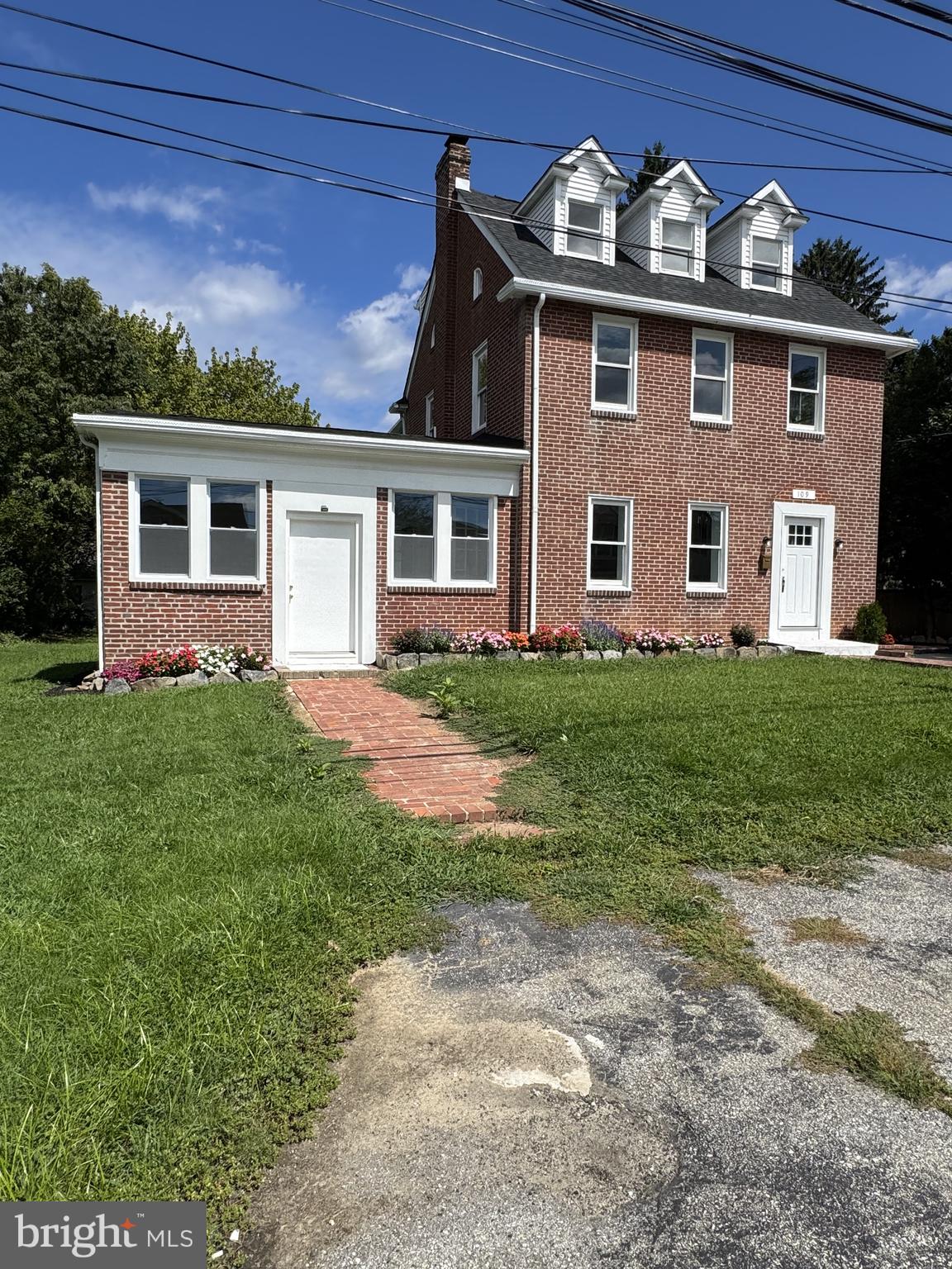 109 CLEVELAND AVENUE