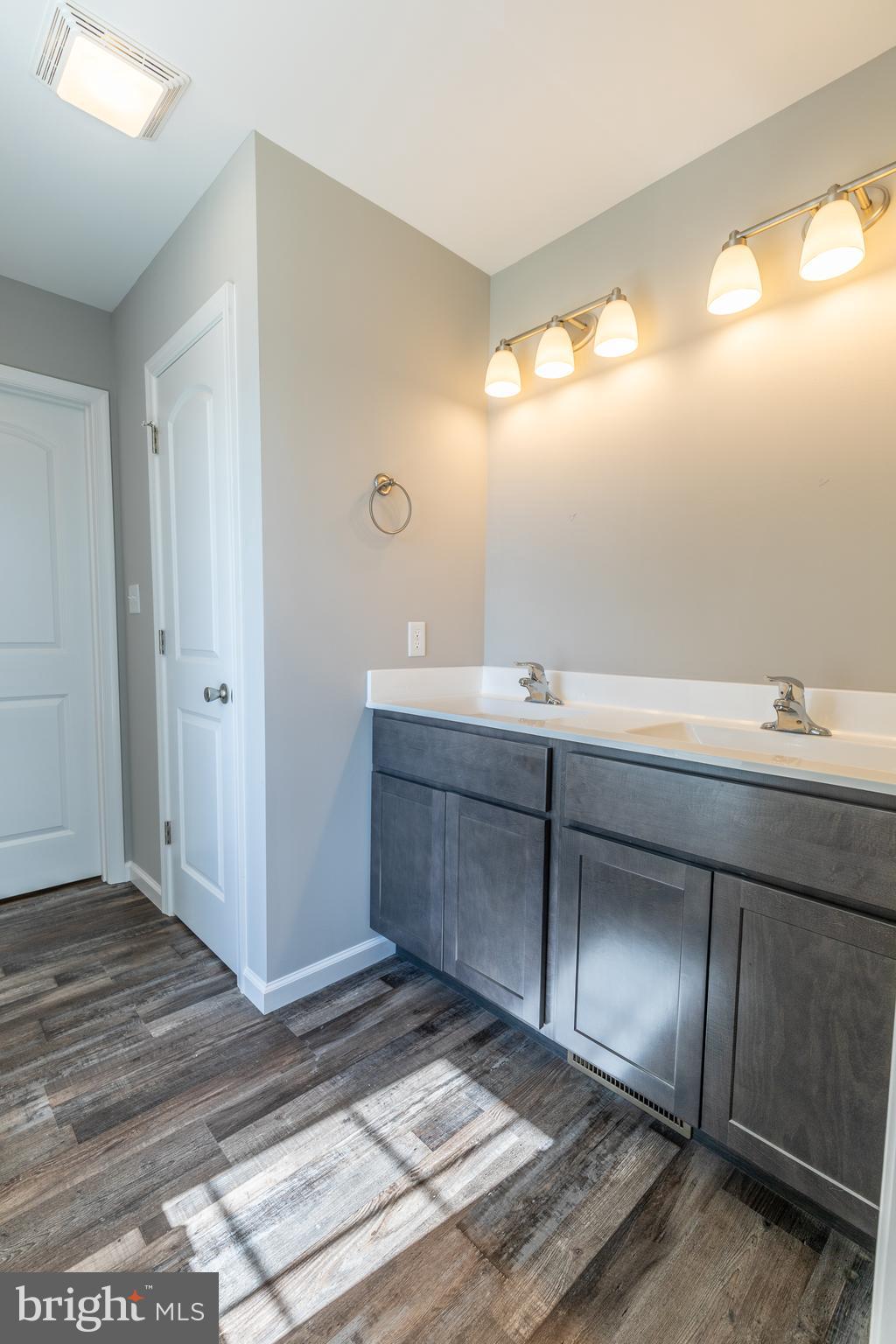 PEBBLE RIDGE - Residential