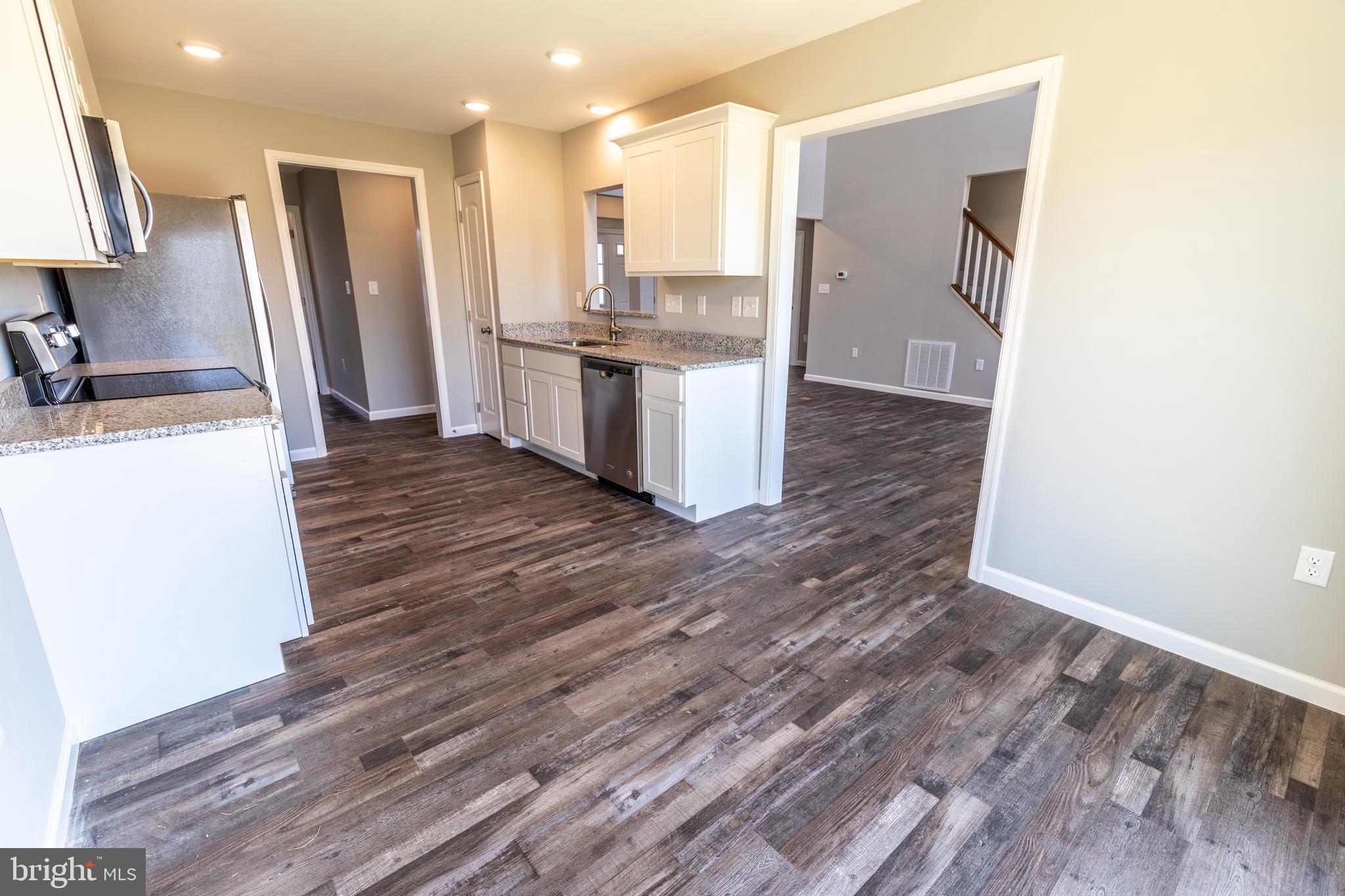 PEBBLE RIDGE - Residential