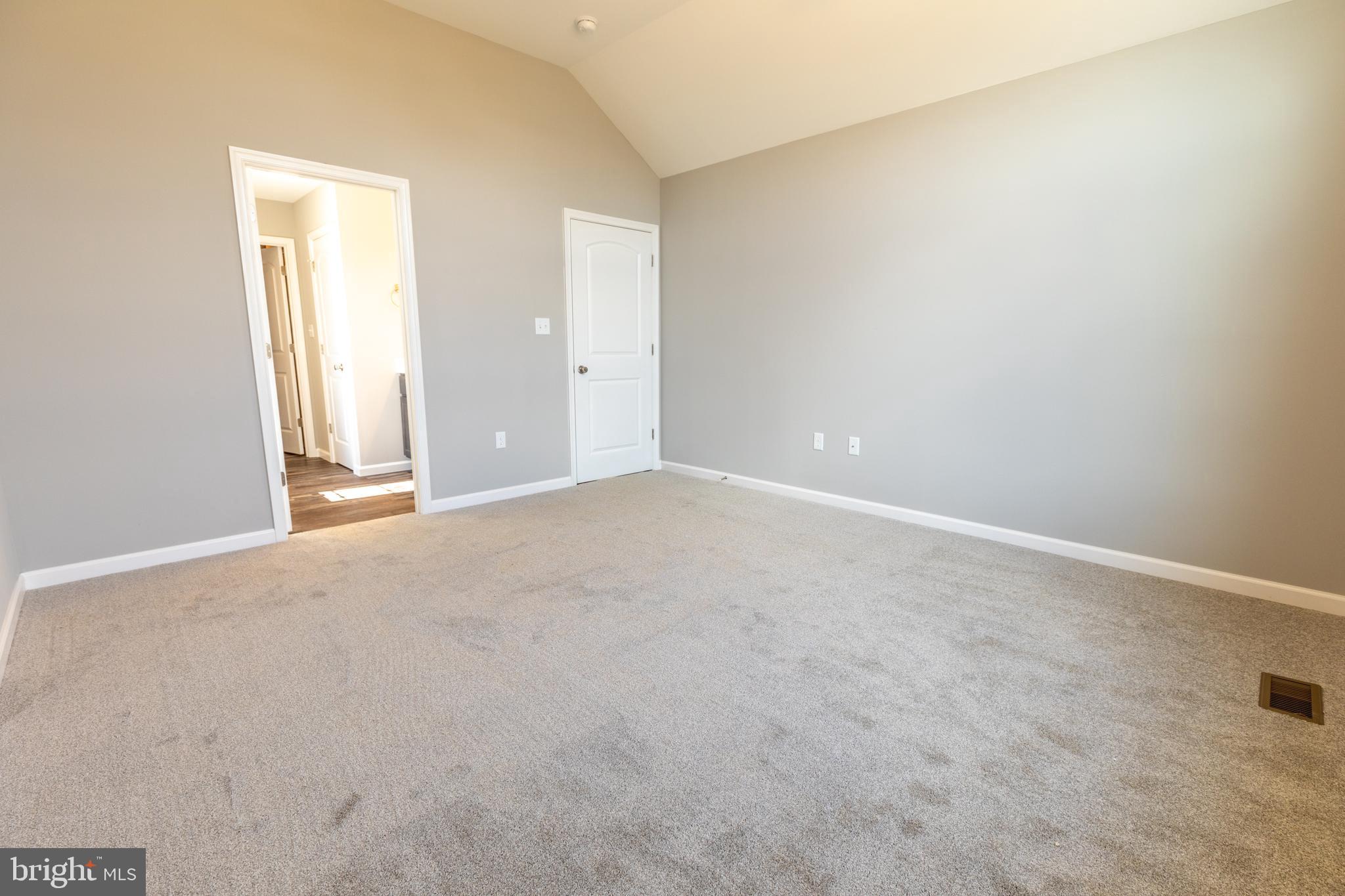 PEBBLE RIDGE - Residential