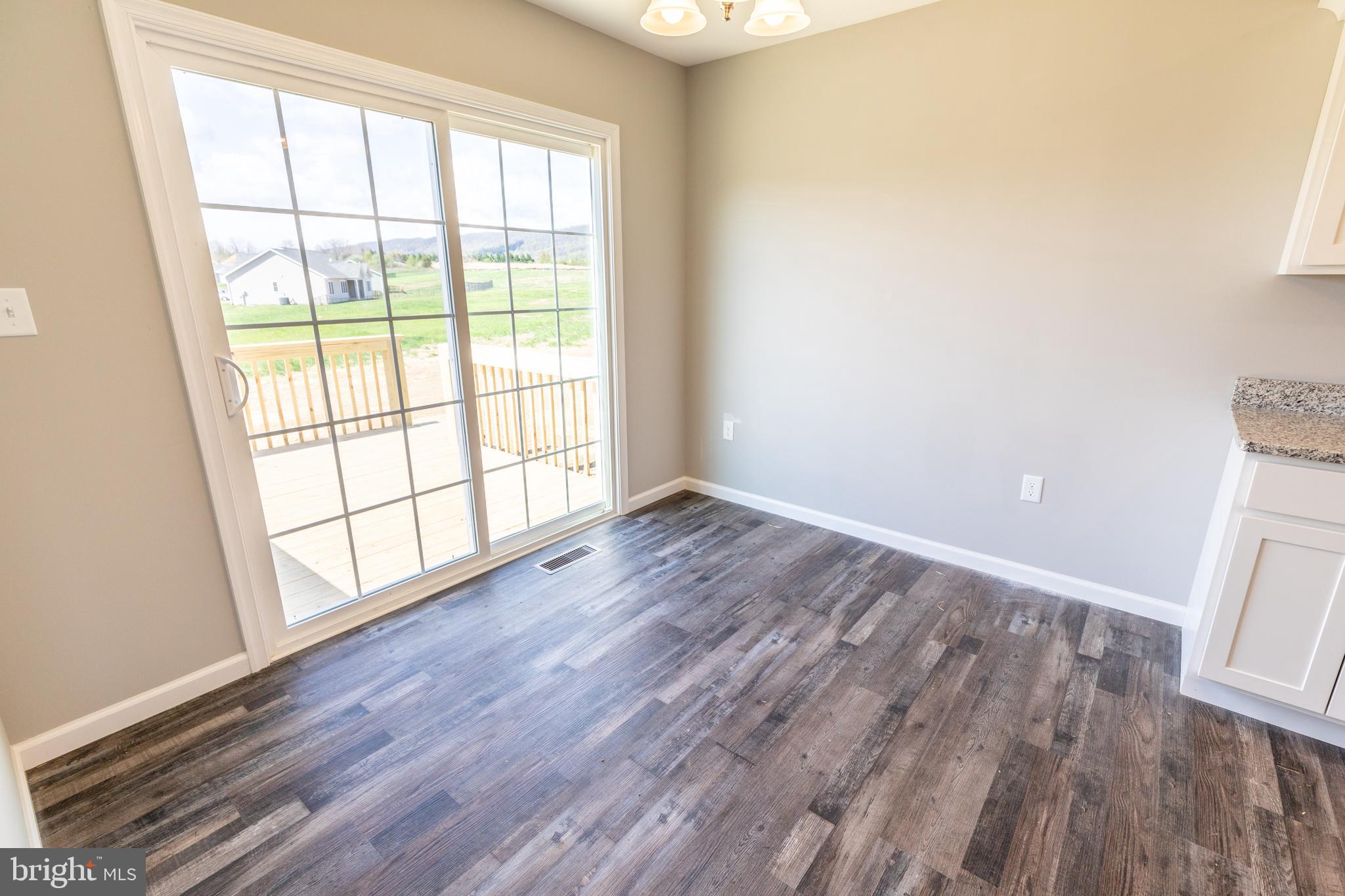 PEBBLE RIDGE - Residential