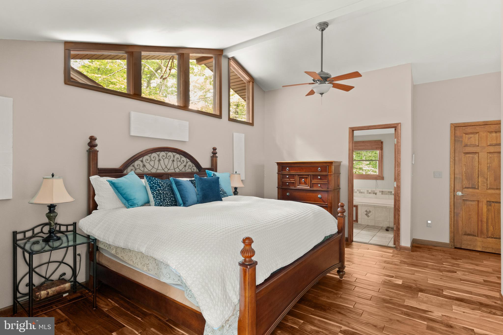 THE CROSSINGS - Residential