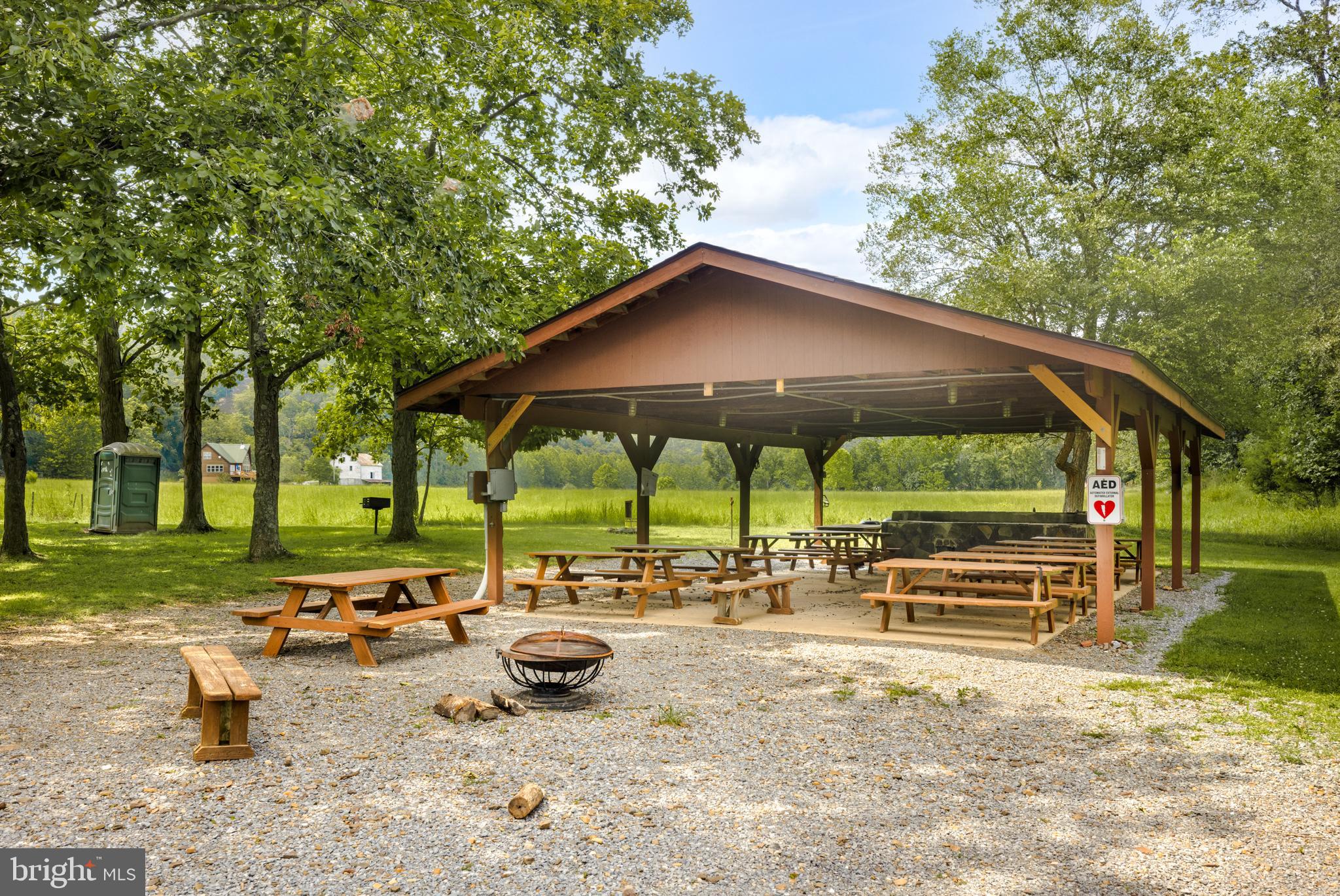 THE CROSSINGS - Residential