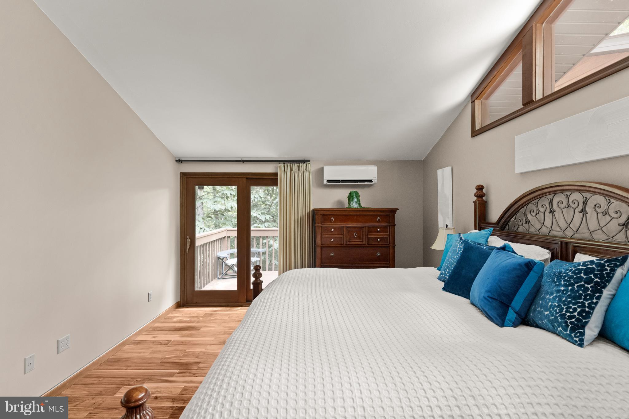 THE CROSSINGS - Residential