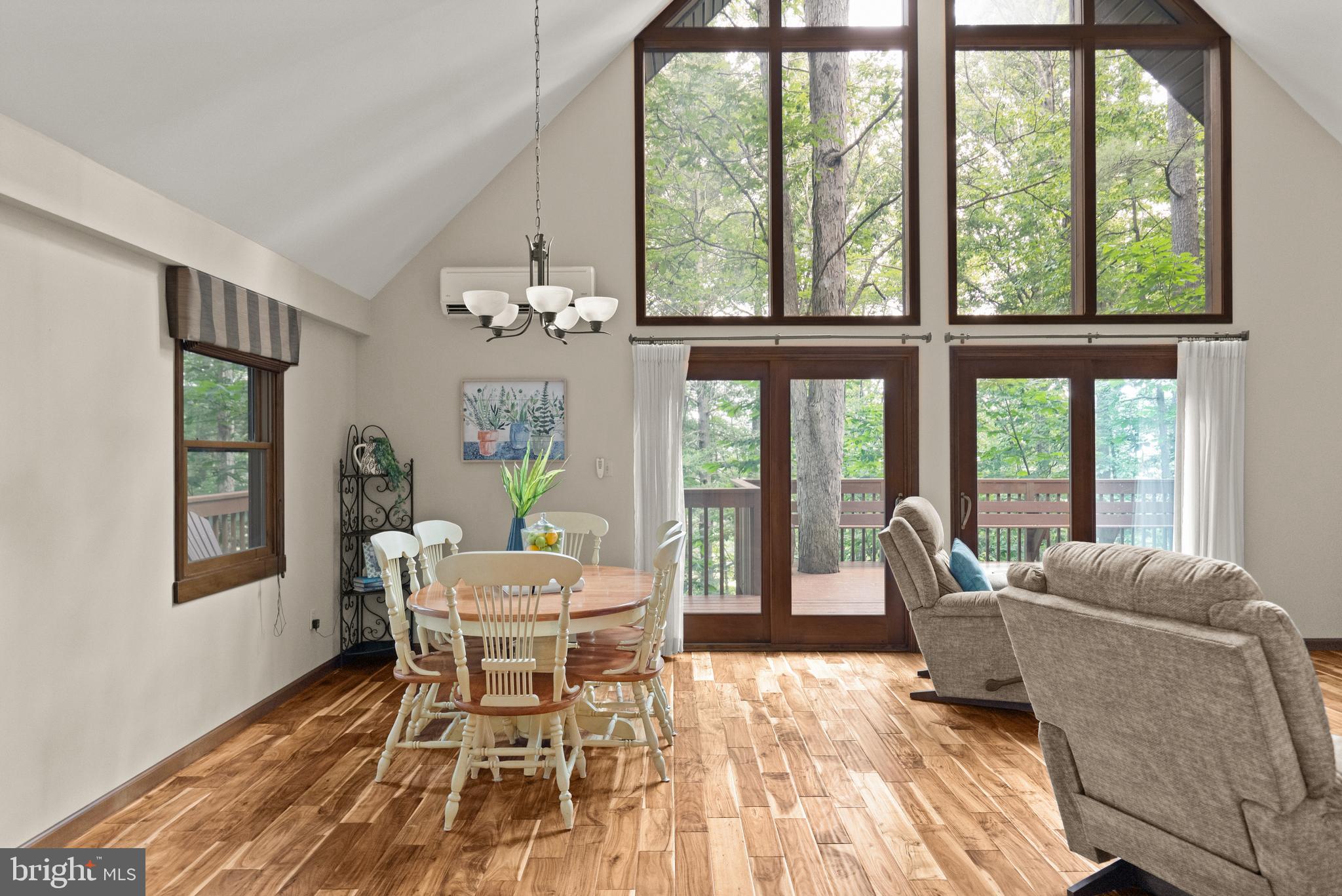 THE CROSSINGS - Residential