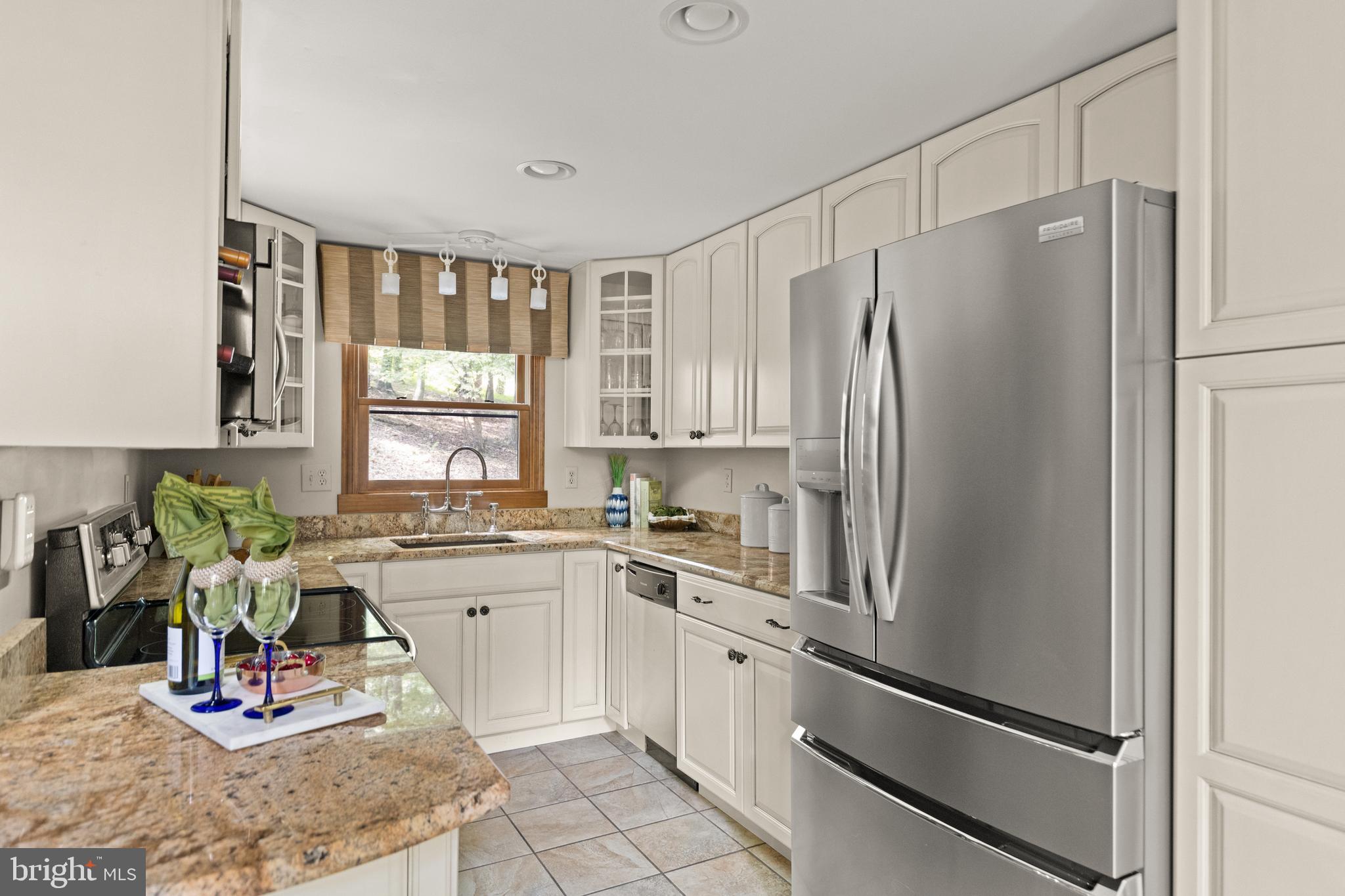 THE CROSSINGS - Residential