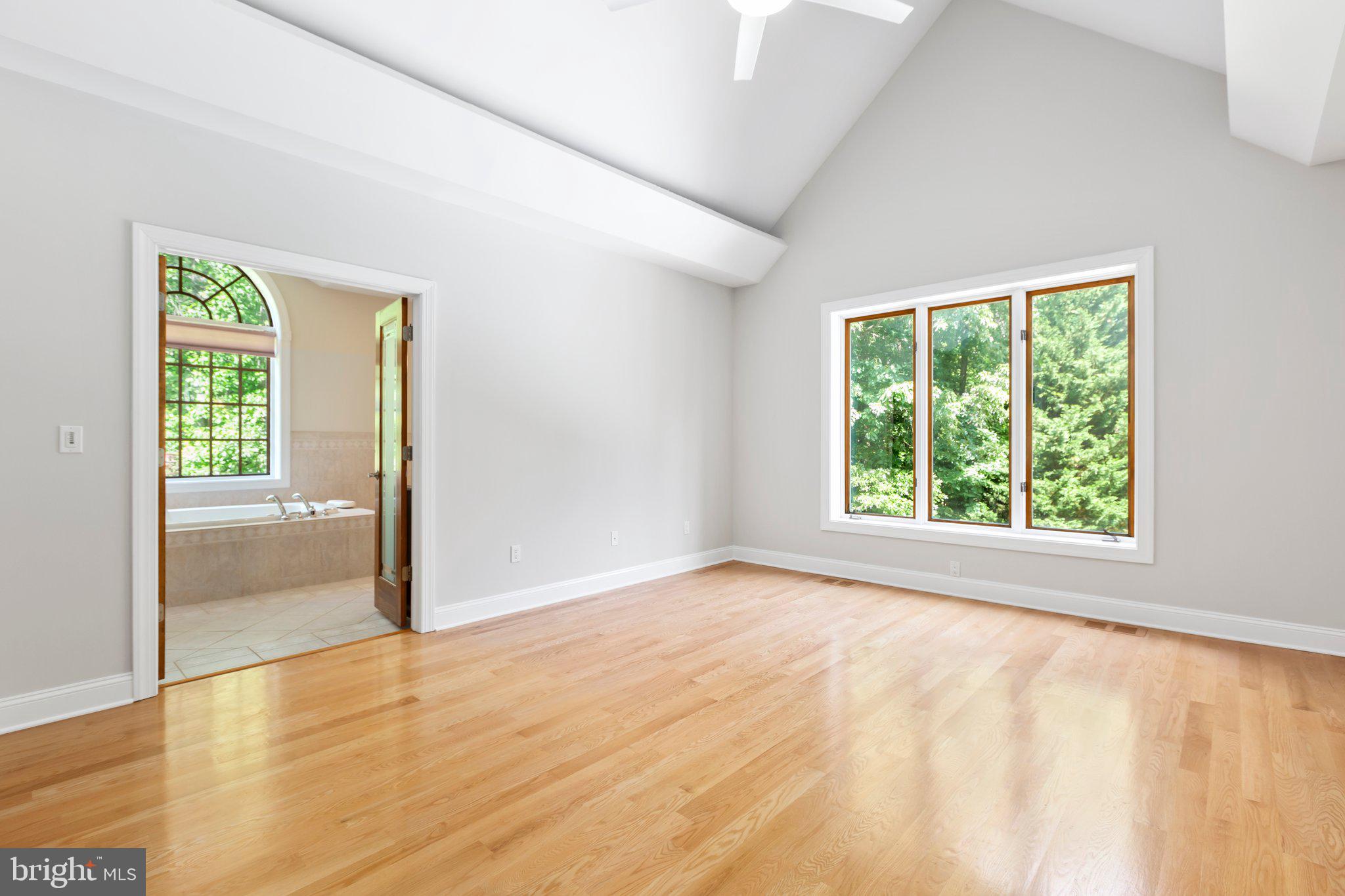 PEACOCK STATION - Residential