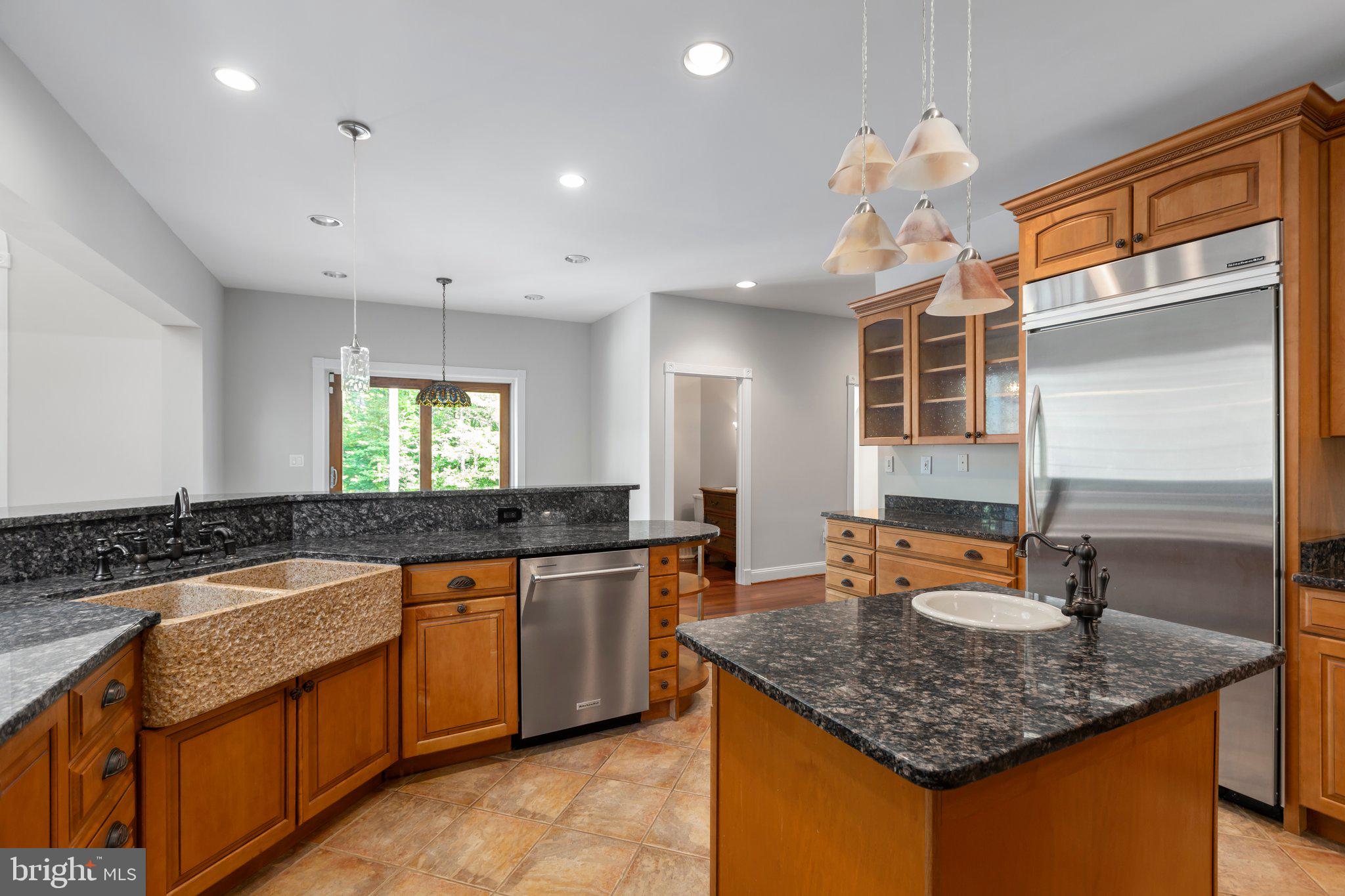 PEACOCK STATION - Residential