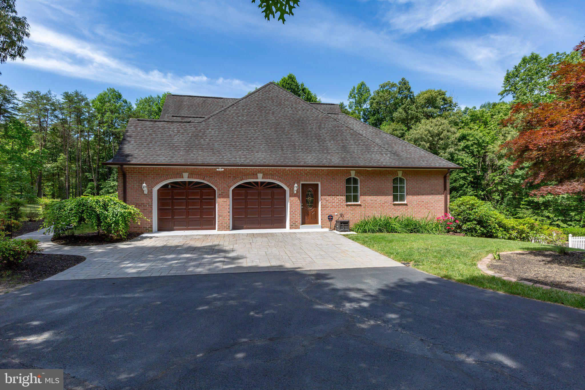 PEACOCK STATION - Residential